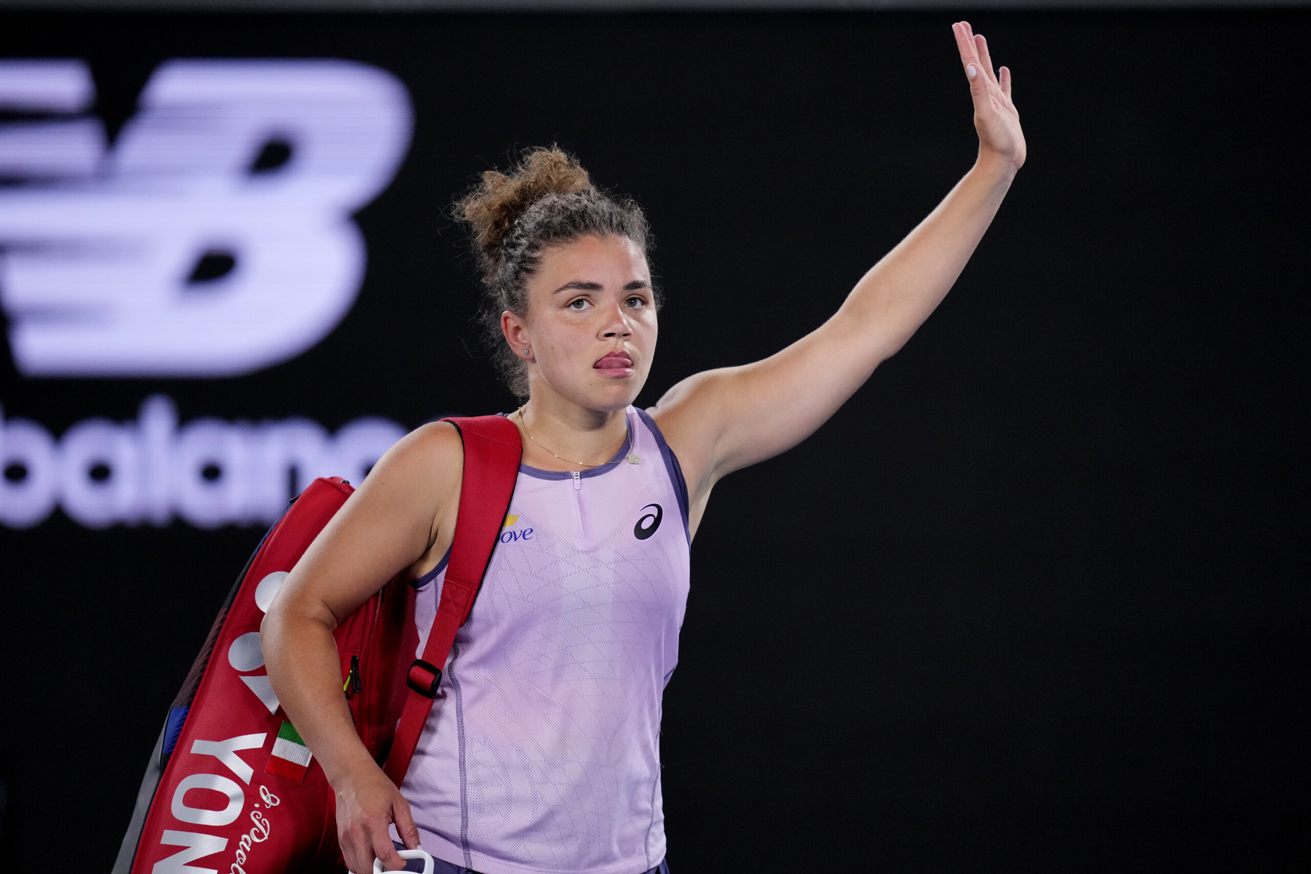 tennis wta 1000 dubai paolini out in the round of 16 scaled