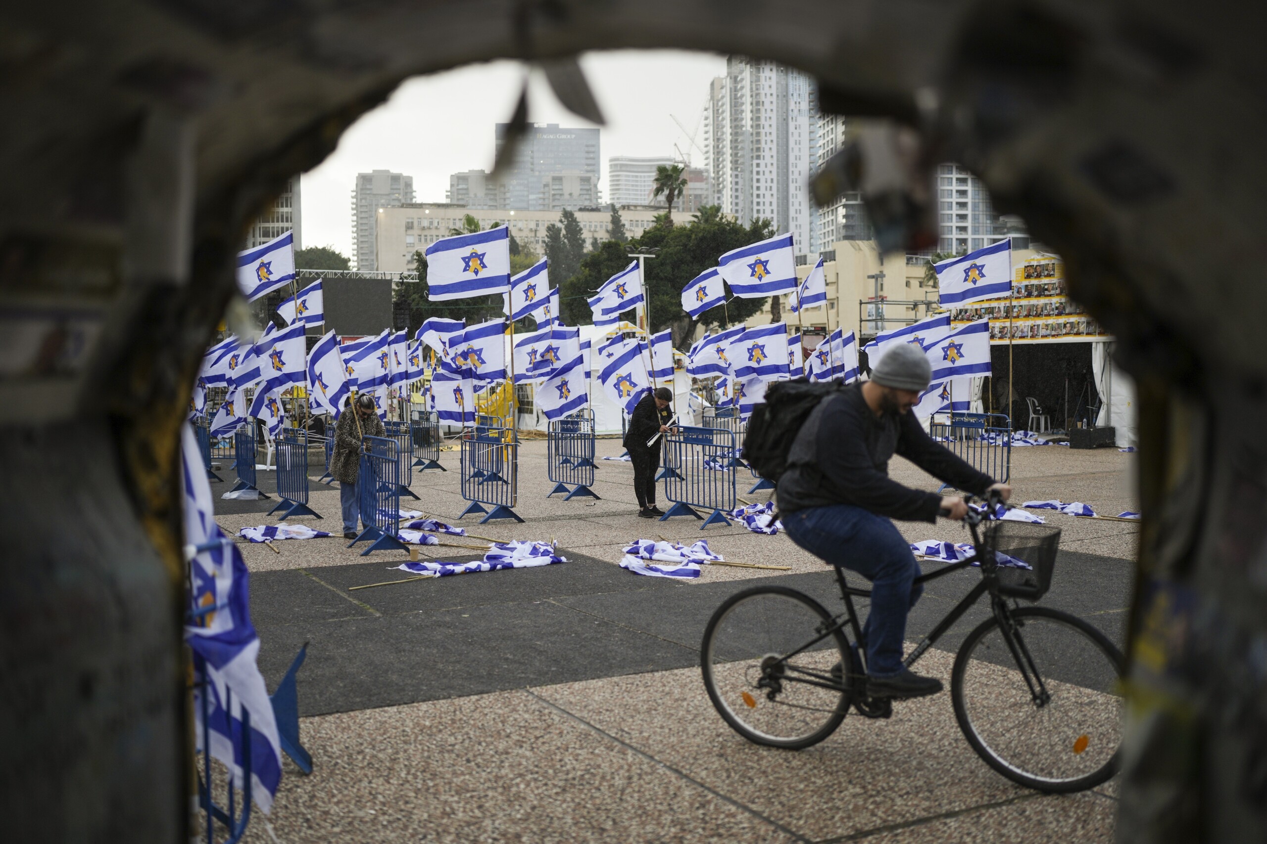 middle east three buses exploded near tel aviv scaled