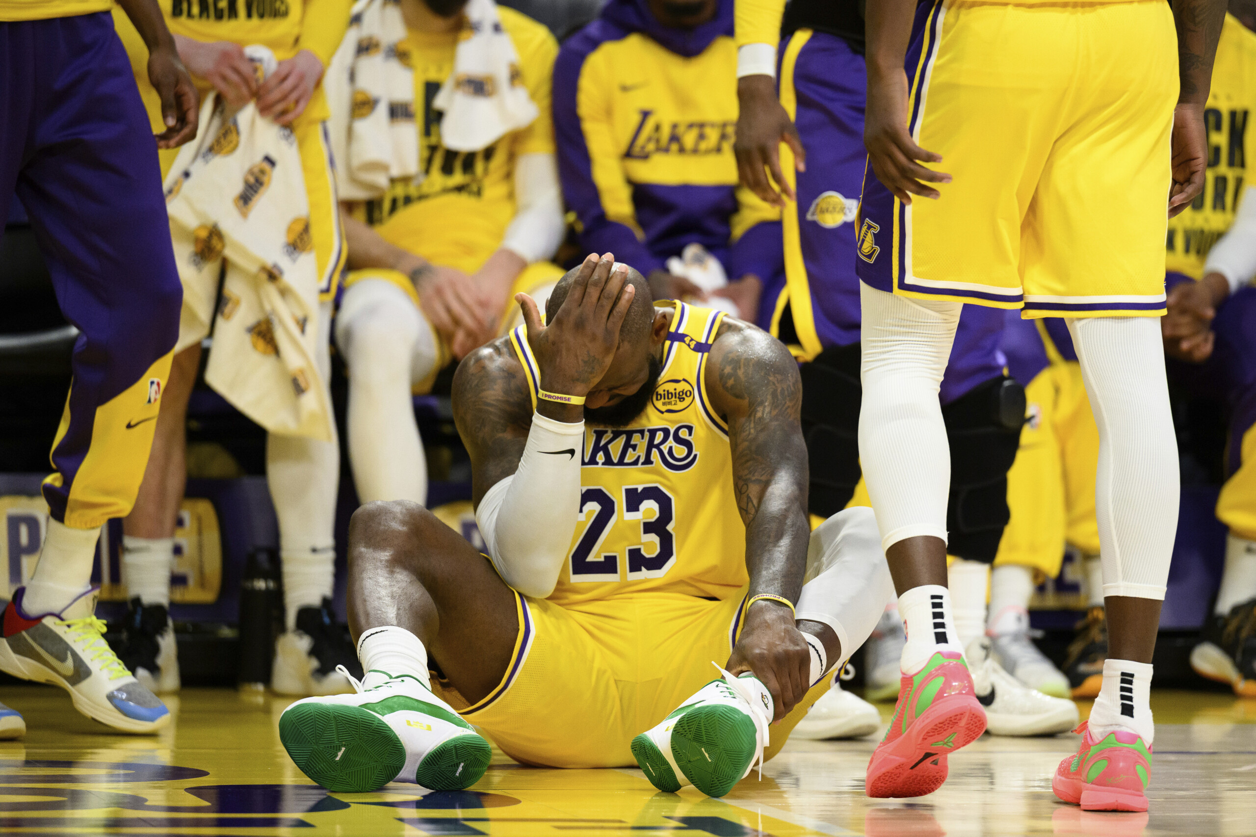 nba the lakers lose to charlotte scaled