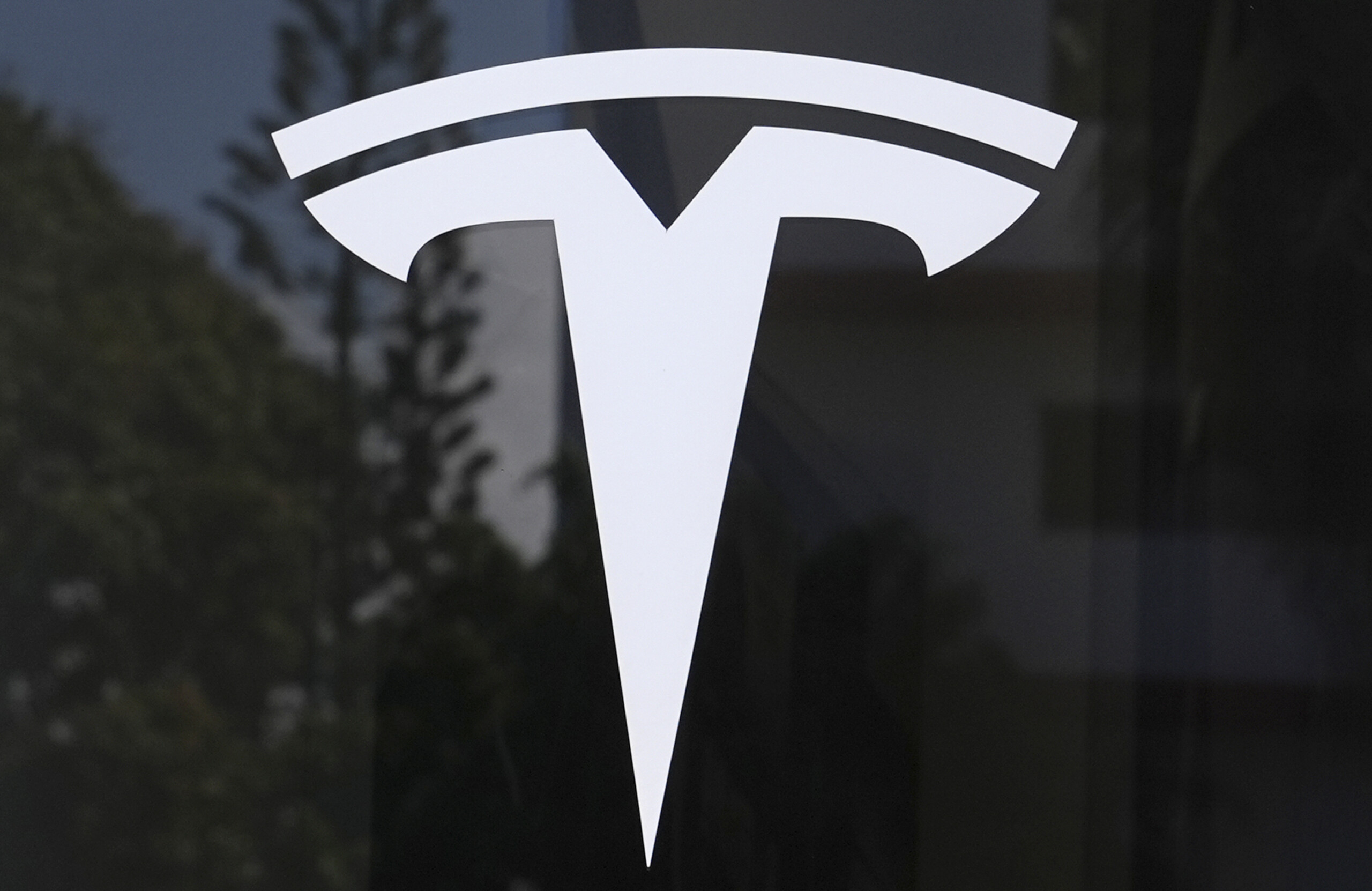 fbi beware of potential attacks on tesla facilities scaled