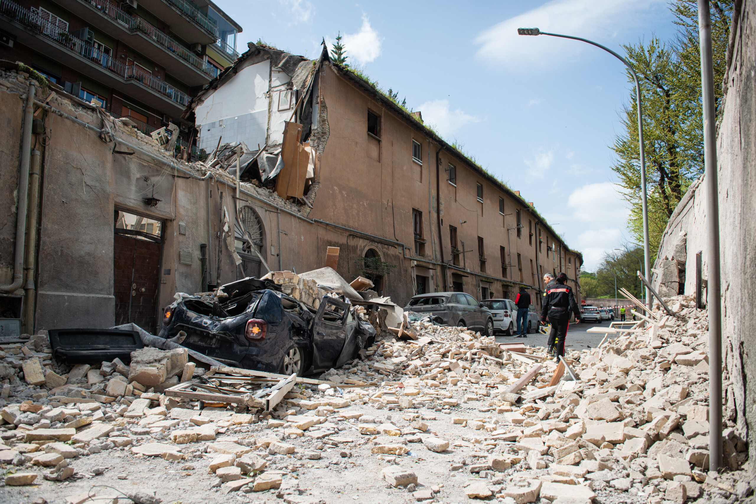 rome tourist injured in building explosion on fb it will be a nice week if i dont get killed scaled