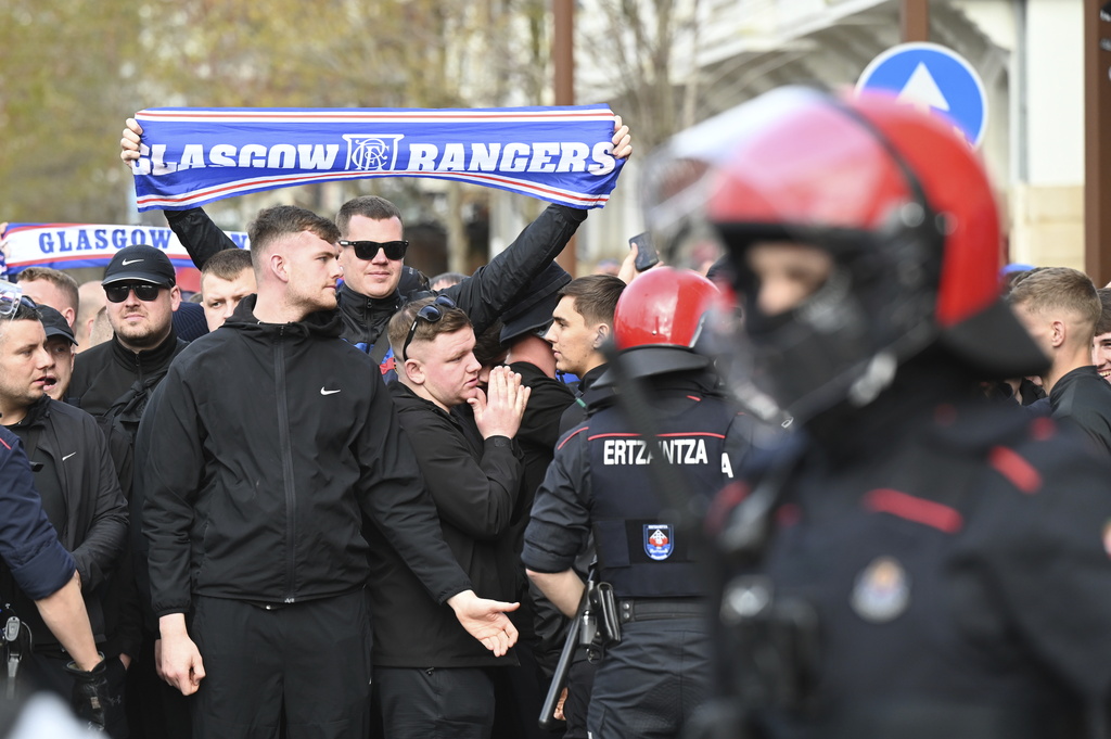 europa league clashes during bilbao rangers match 6 arrested and 12 officers injured