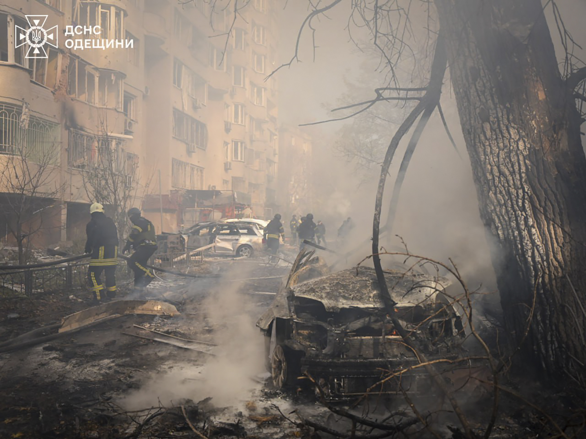 ukraine russian drone attack on odesa 2 dead and 5 injured