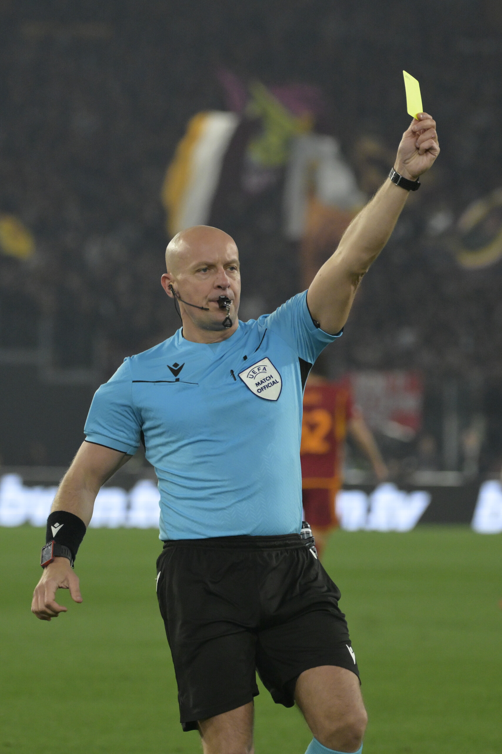 champions league marciniak referees inter barcelona scaled