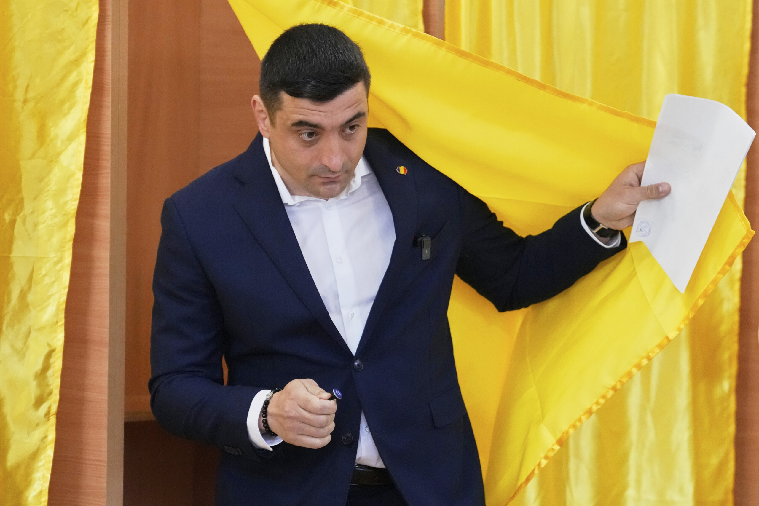 romania elections exit poll far right candidate simion in the lead scaled
