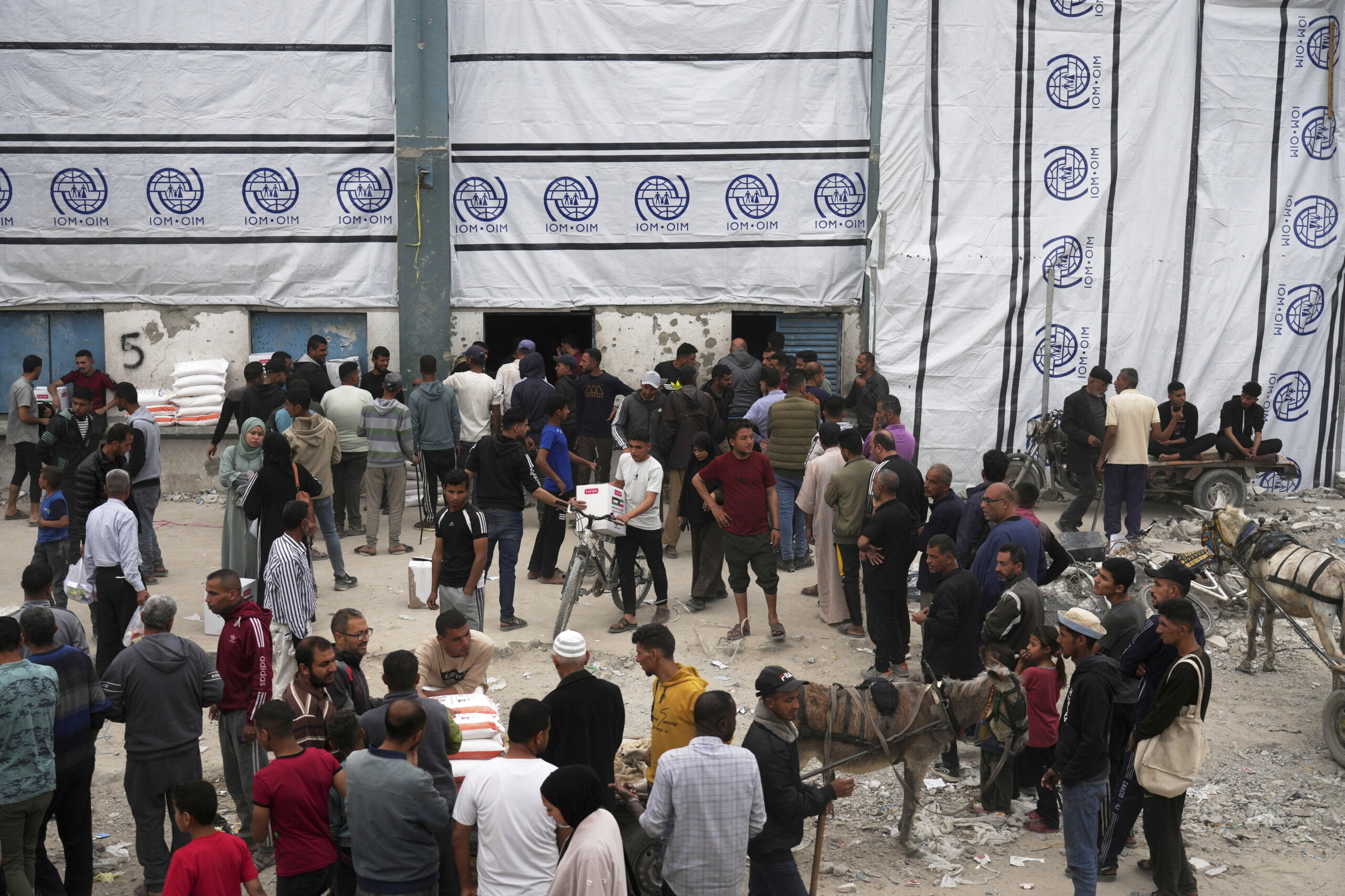 gaza palestinian authority international community must stop the crime of famine scaled