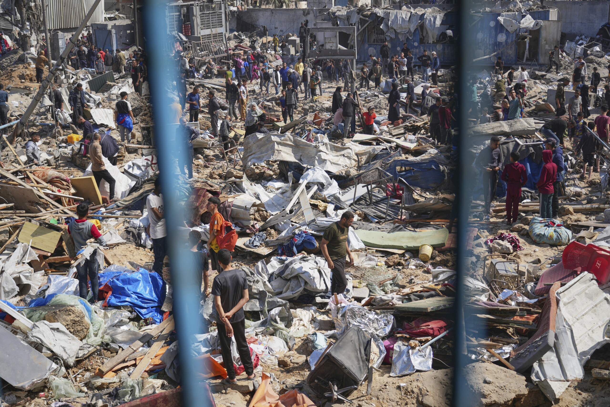 gaza 10 killed in israeli raids on the strip since dawn scaled
