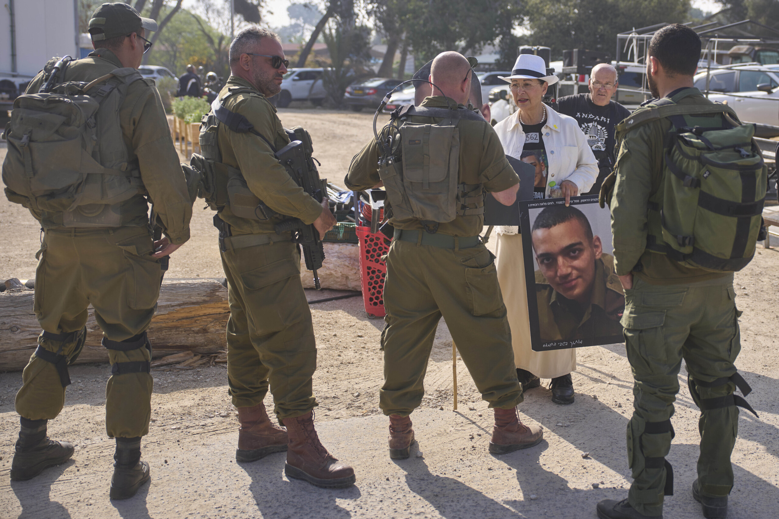 middle east hamas confirms release of us hostage serious negotiations for further releases scaled