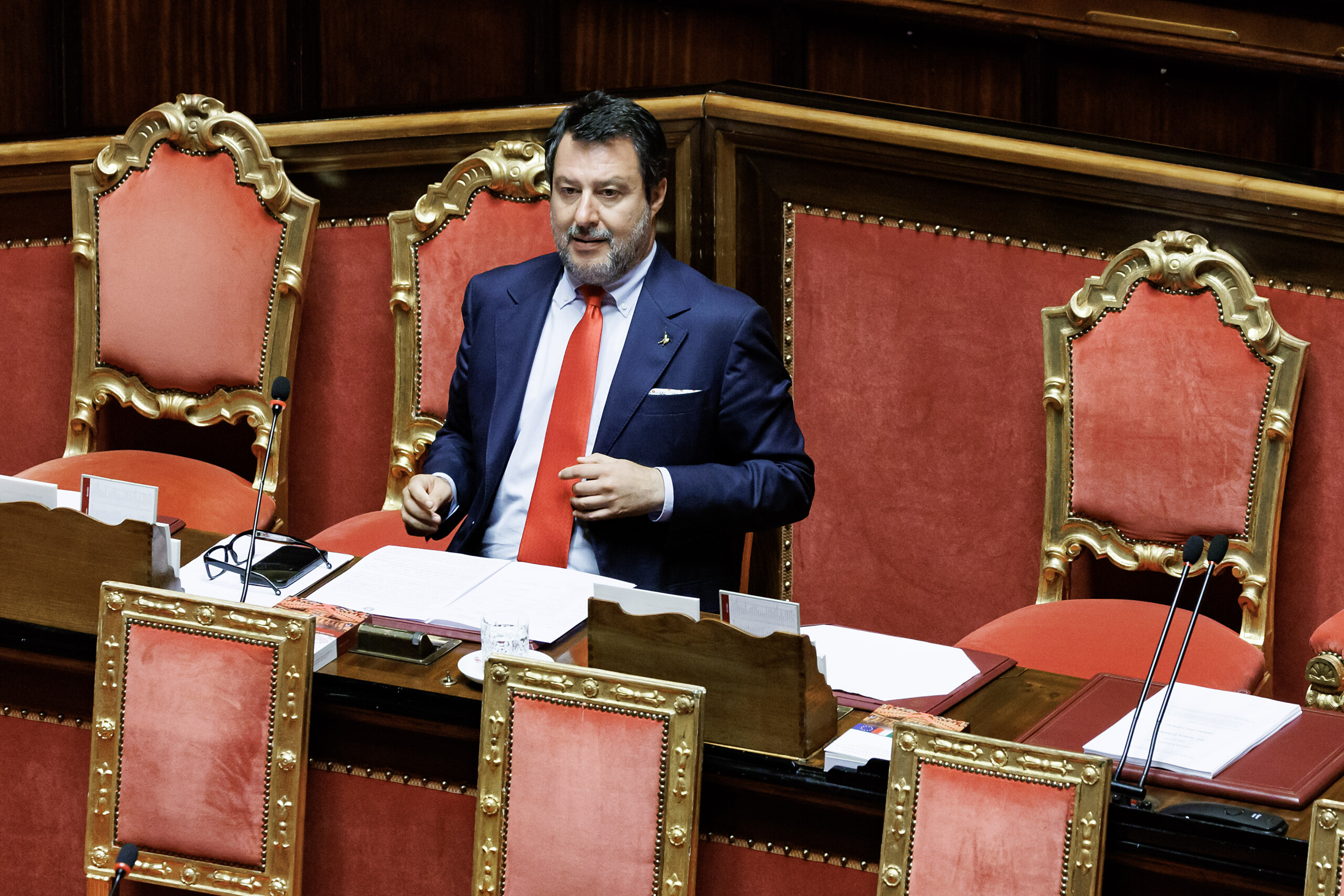 referendum salvini i wont go to vote ill be with my children scaled