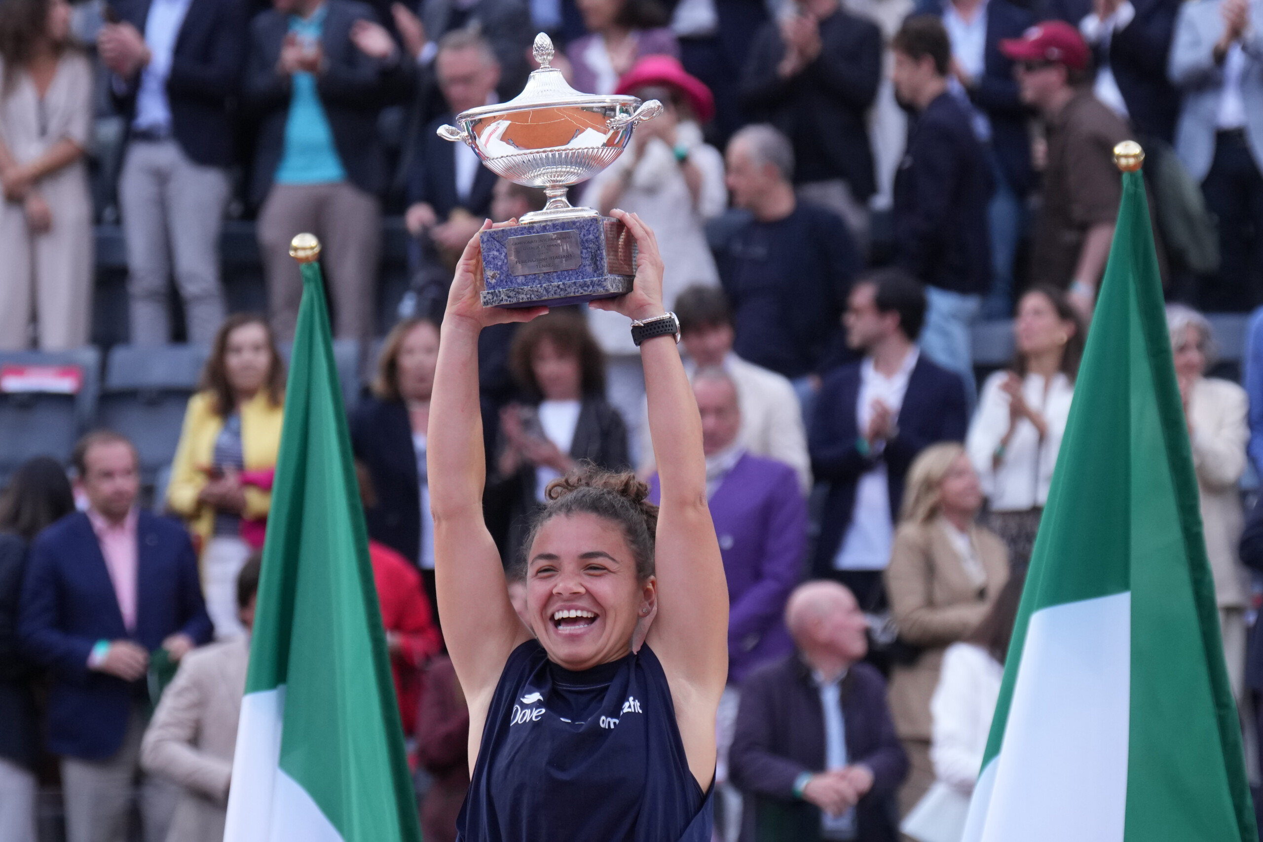 internazionali ditalia paolini makes history gauff knocked out and italian triumph 40 years later scaled