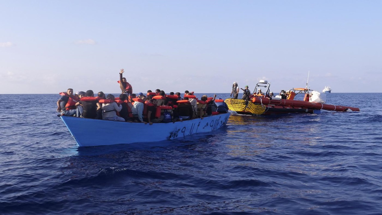 uk 25 year sentence for migrant smuggler to italy