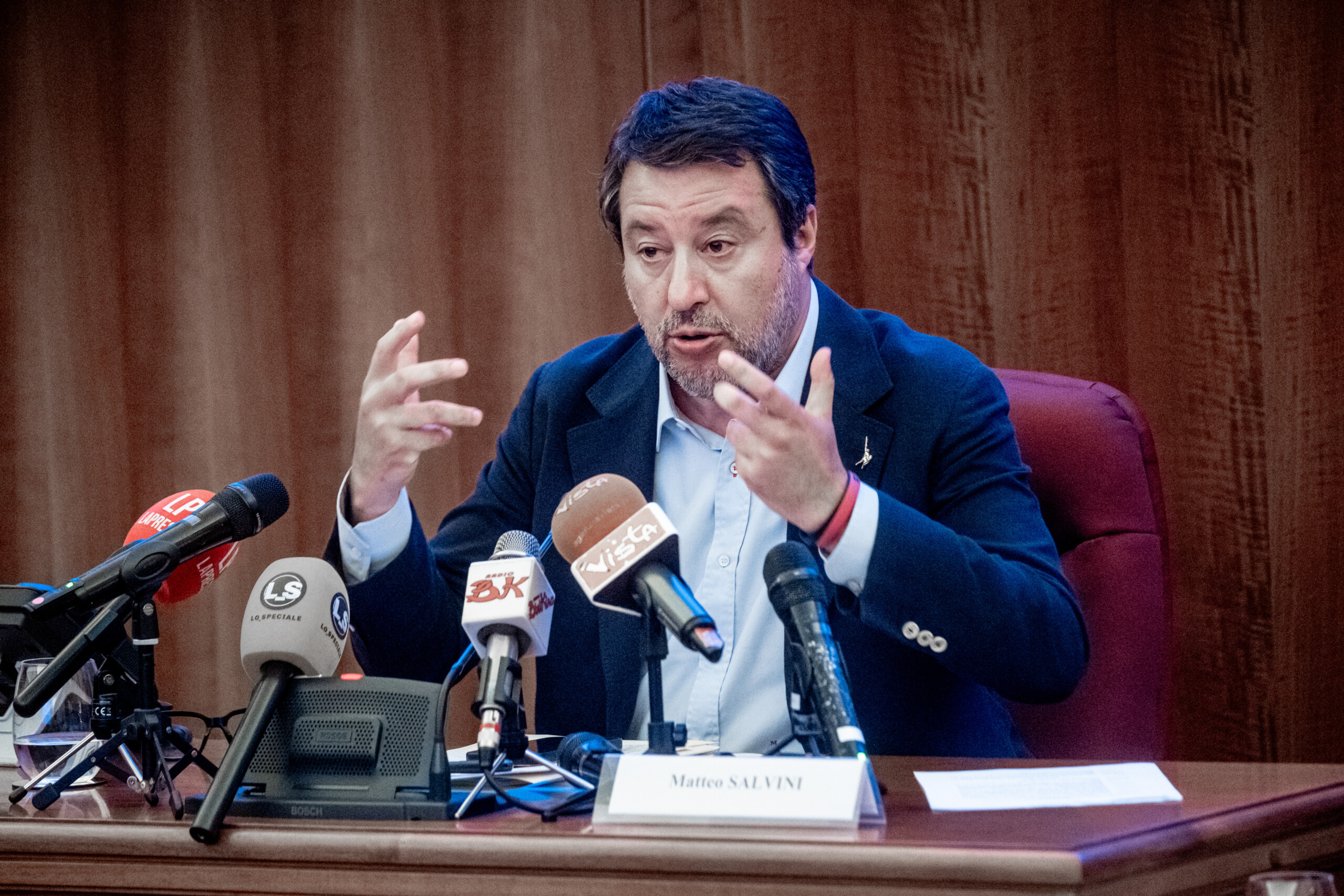 ponte stretto right wing sources anti mafia measures similar to those for the olympics and expo are being considered scaled