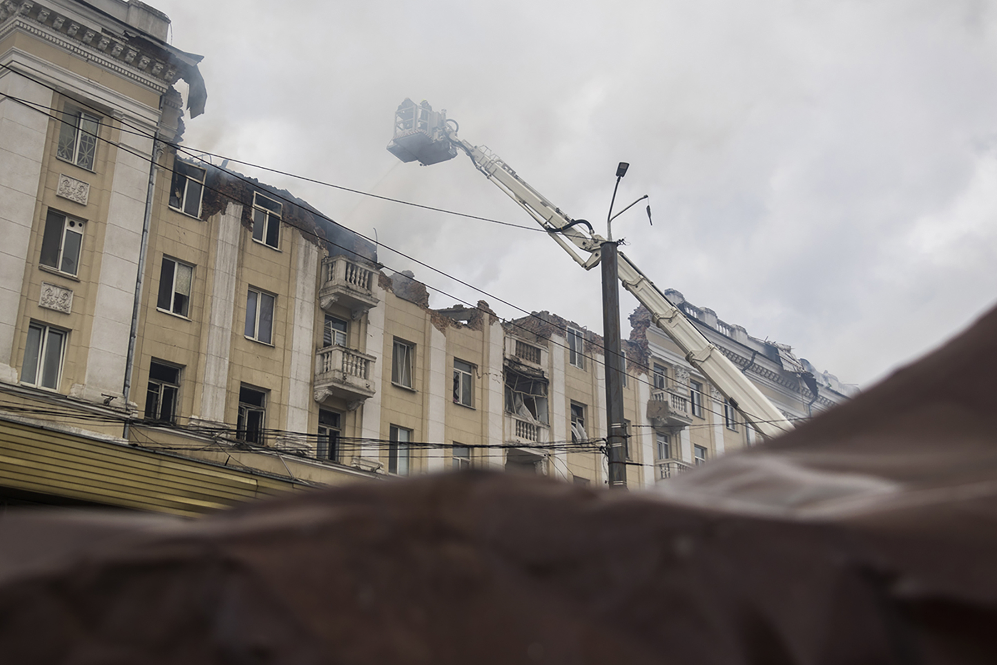 ukraine kyiv russia launched 367 drones and missiles the most ever
