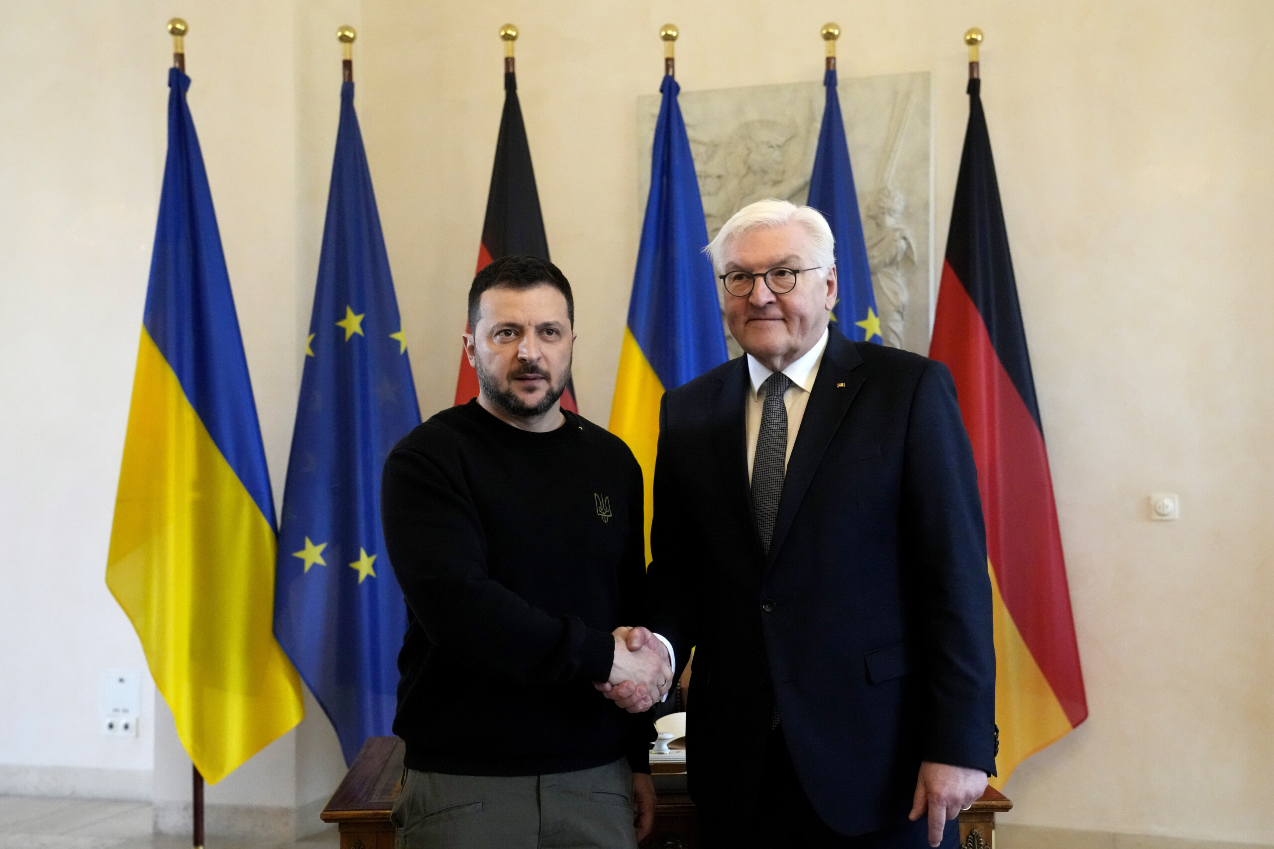 ukraine zelensky in berlin today meetings with merz and steinmeier scaled