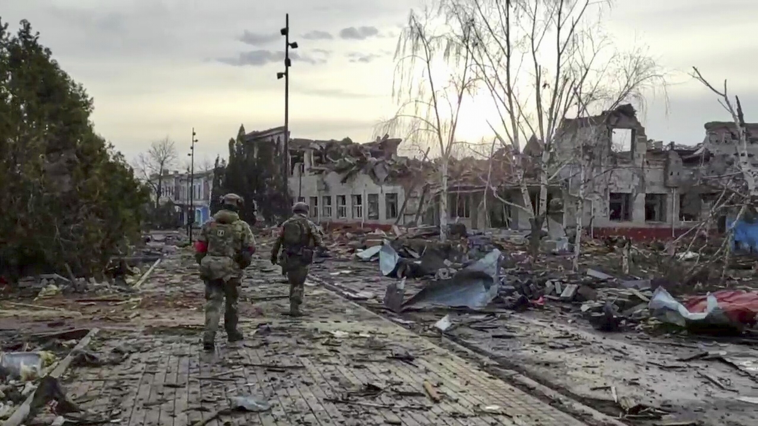 ukraine moscow 14 injured in kiev attack in kursk scaled