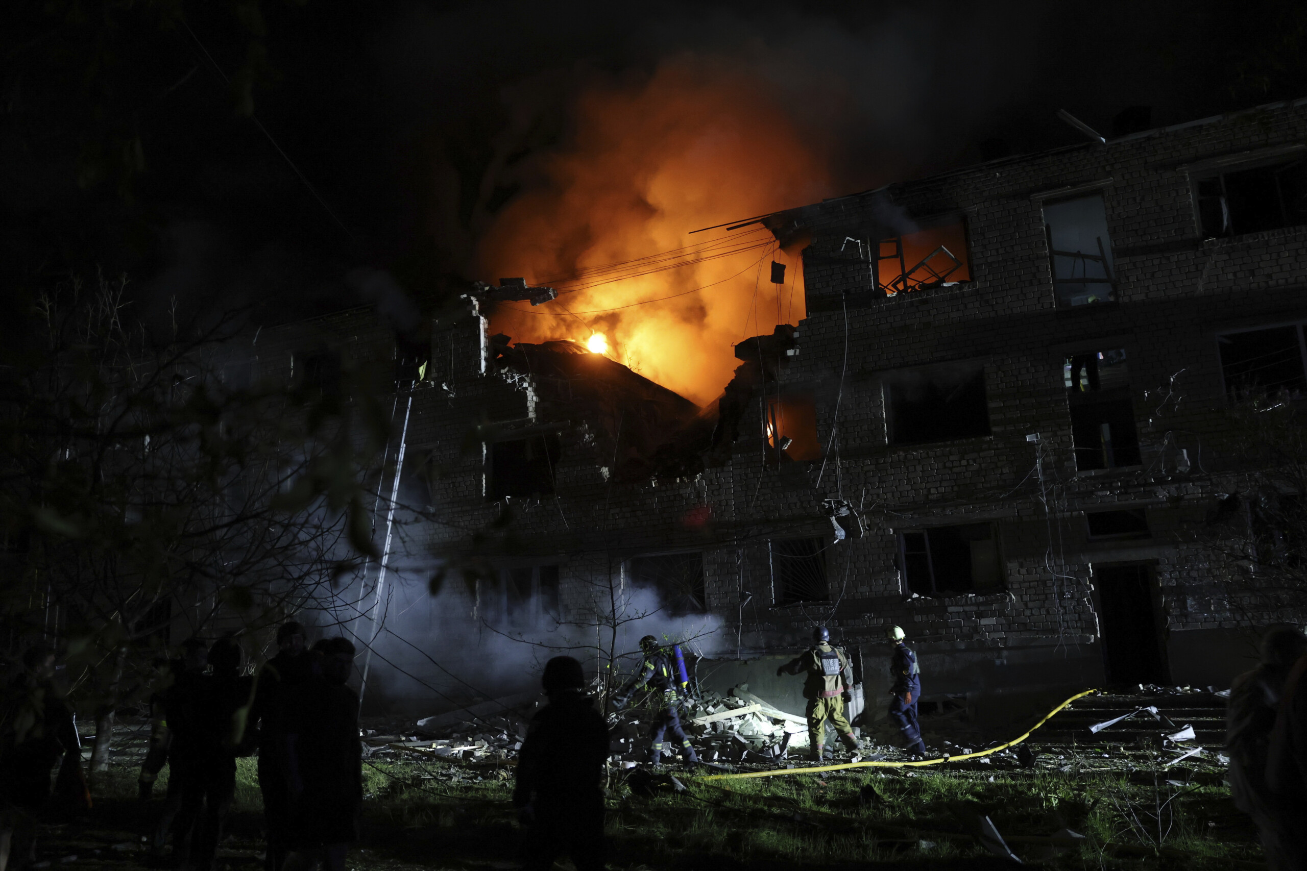 ukraine russian raid in zaporizhzhia 9 year old girl killed scaled