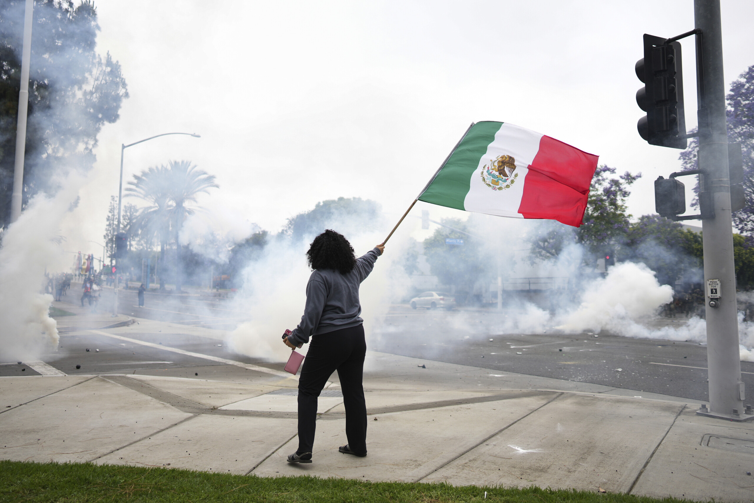 usa at least 120 arrests in los angeles protests scaled