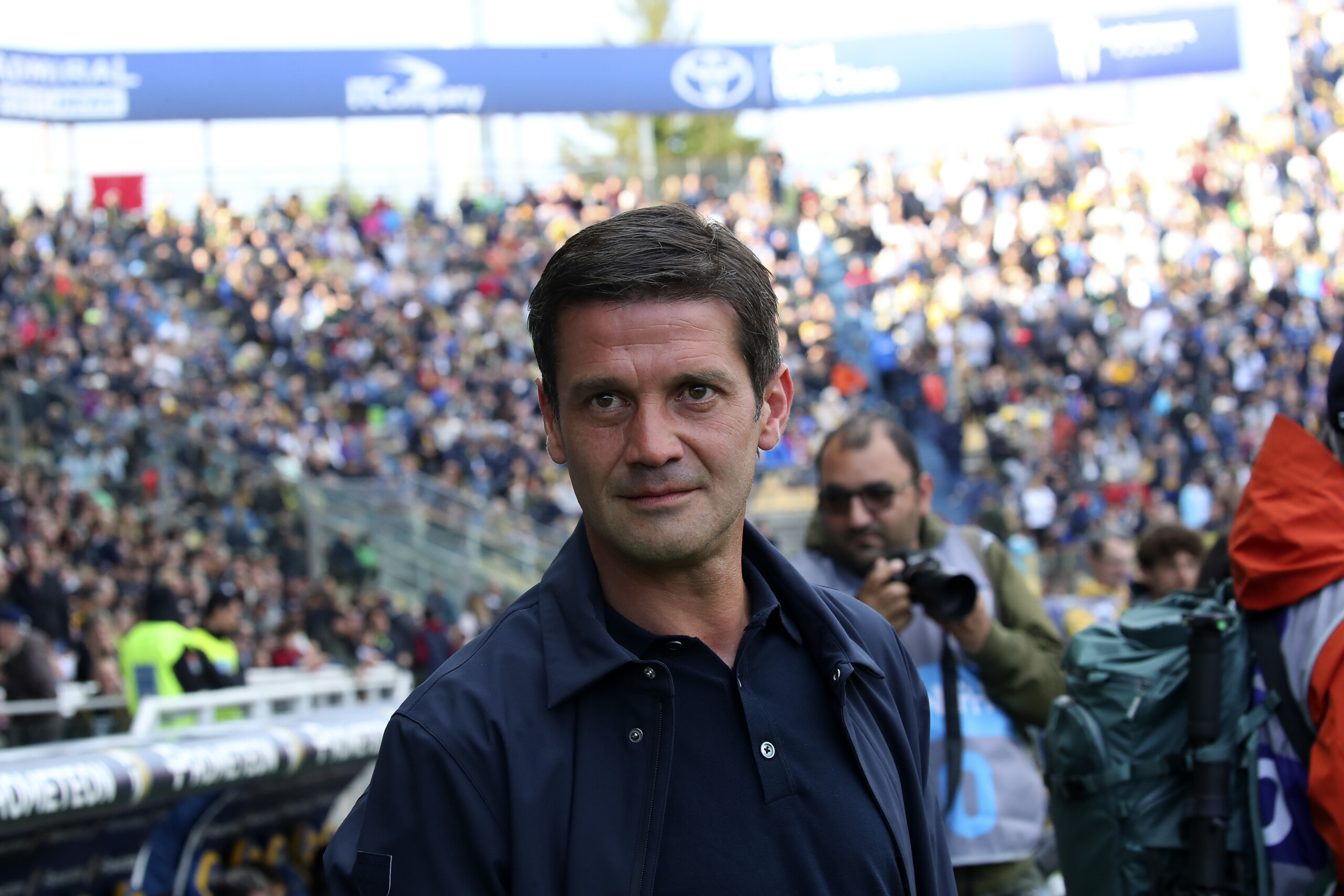 football chivu bids farewell to parma a chapter i will carry in my heart scaled