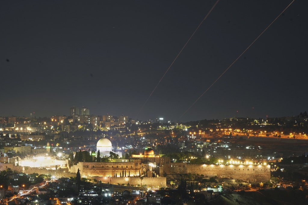 iran idf second wave of missiles launched from tehran