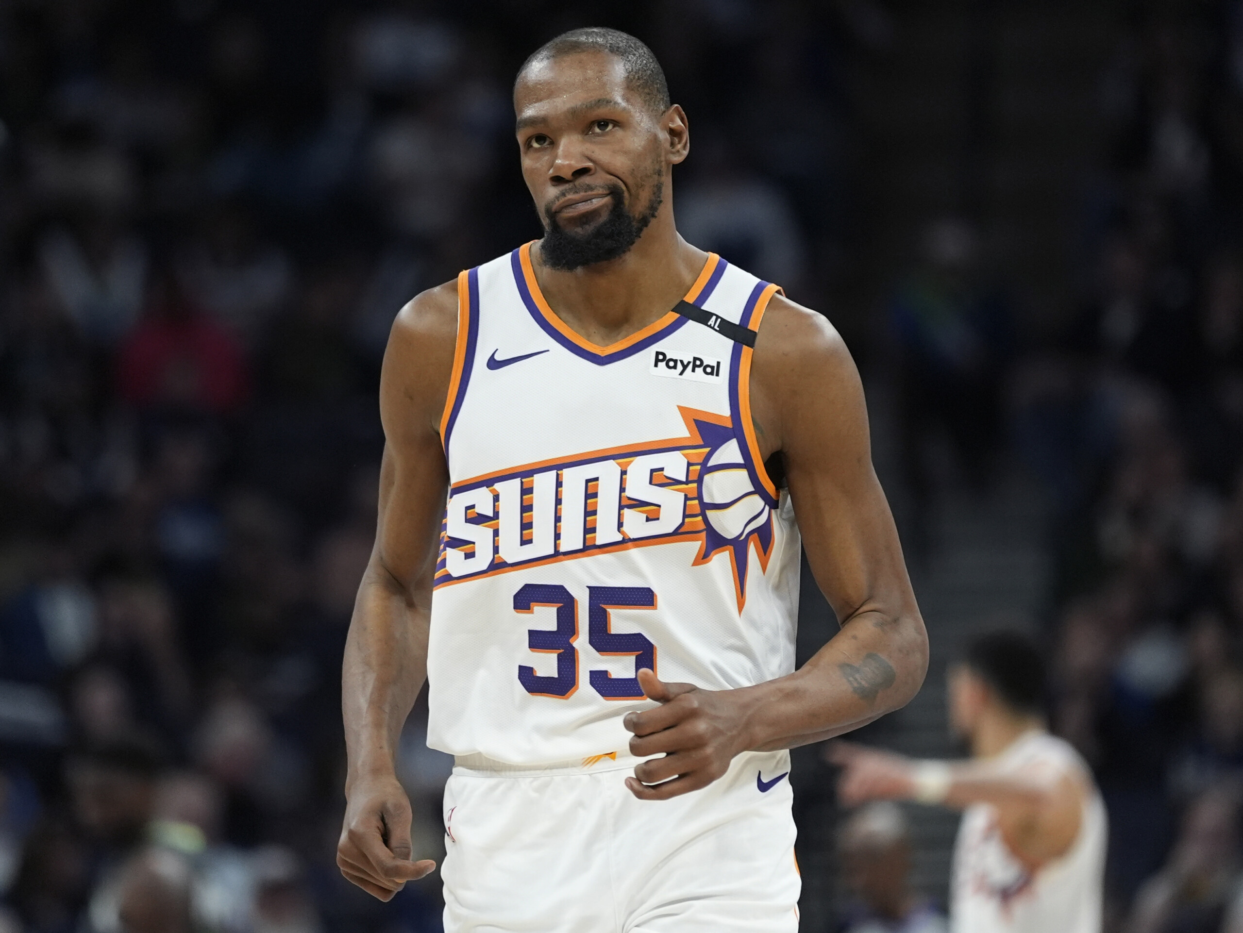psg kevin durant acquires minority stake in the club scaled