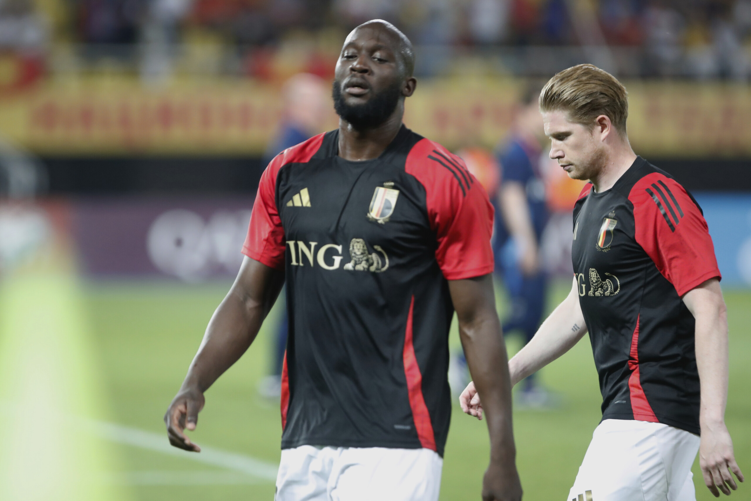 football lukaku with de bruyne napoli will take a step forward i am staying 100 scaled