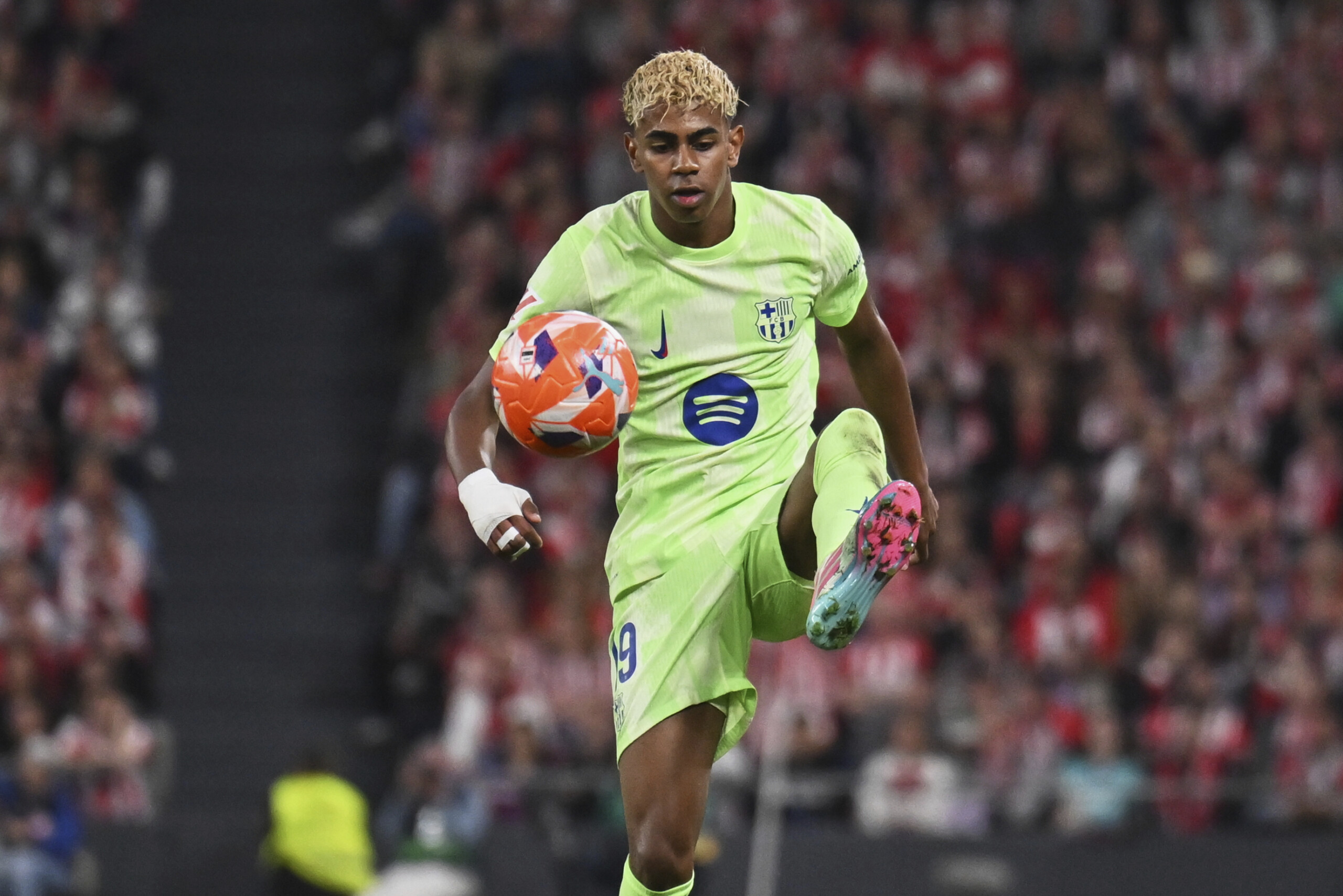 football media reports yamal to wear barcelonas number 10 shirt scaled