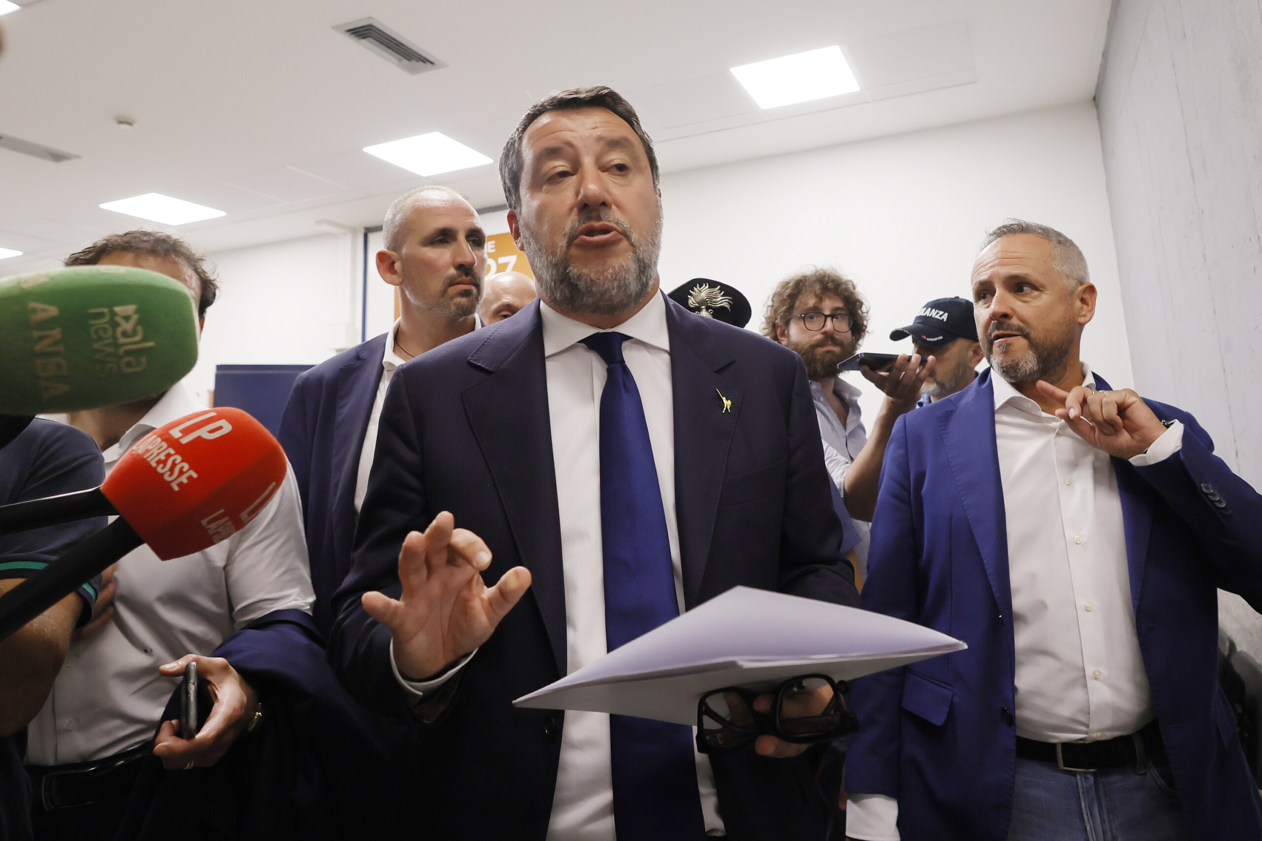transport salvini signs decree on alcohol locks scaled