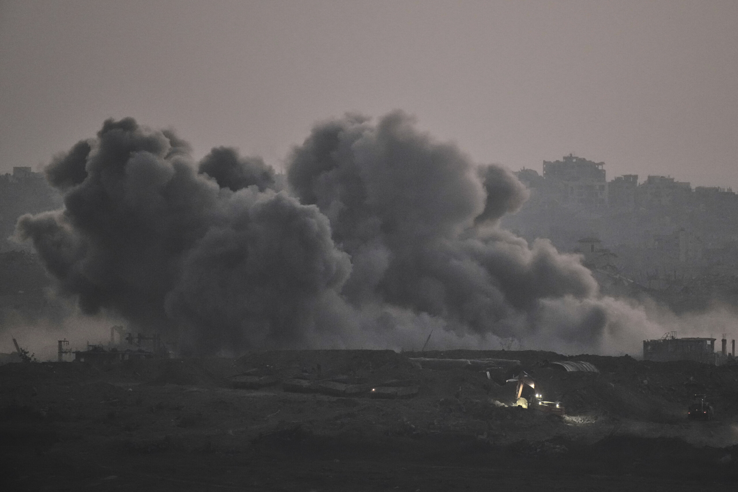 middle east gaza health ministry 70 dead in the last 24 hours due to israeli raids scaled