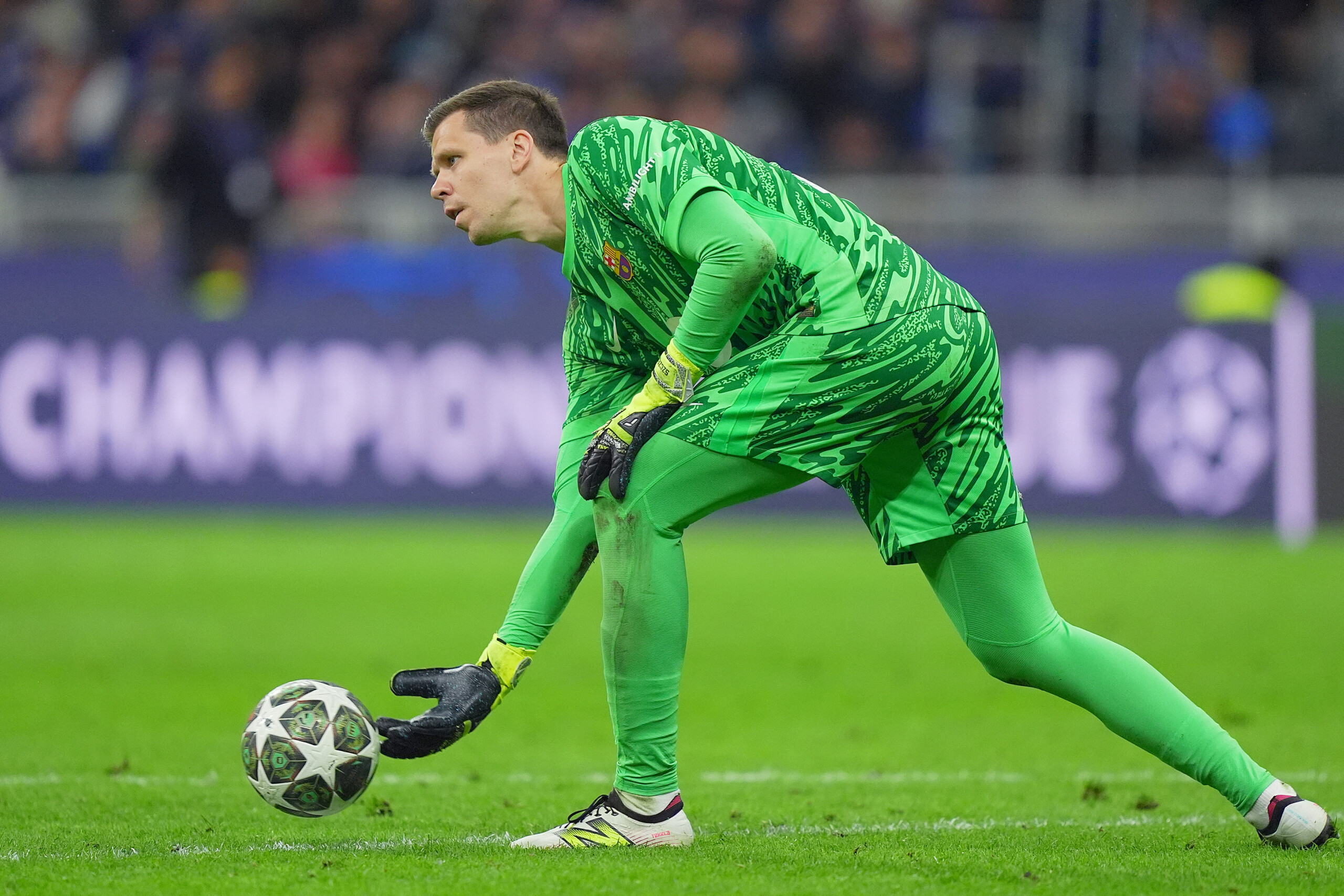 barcelona szczesny extends contract until 2027 scaled