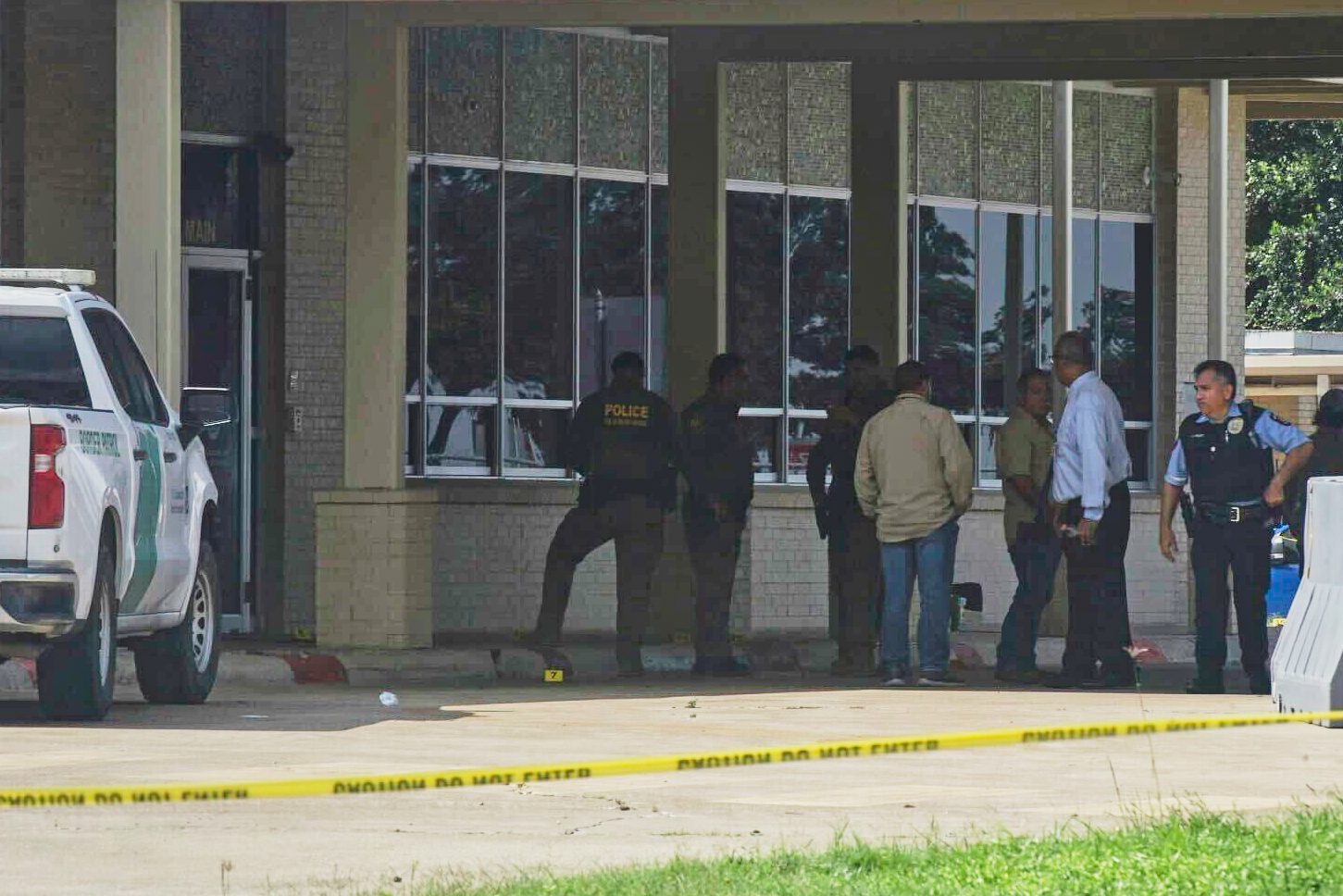 texas man opens fire with rifle at border police shot dead