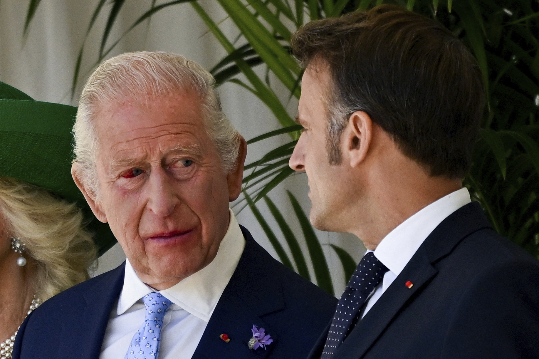 ukraine macron tells british parliament that europeans will never abandon kiev