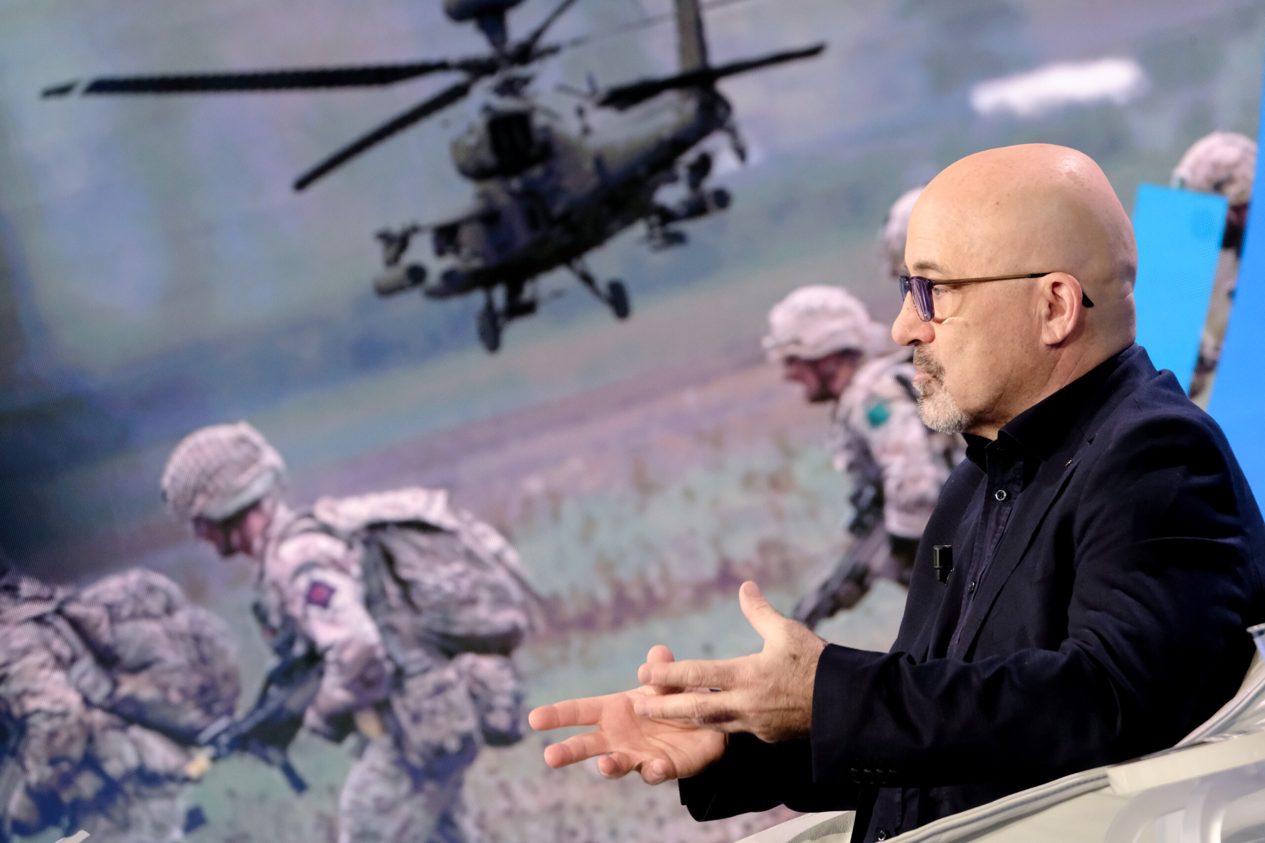 ukraine cingolani leonardo to supply five radars to kiev to restore civilian flights scaled