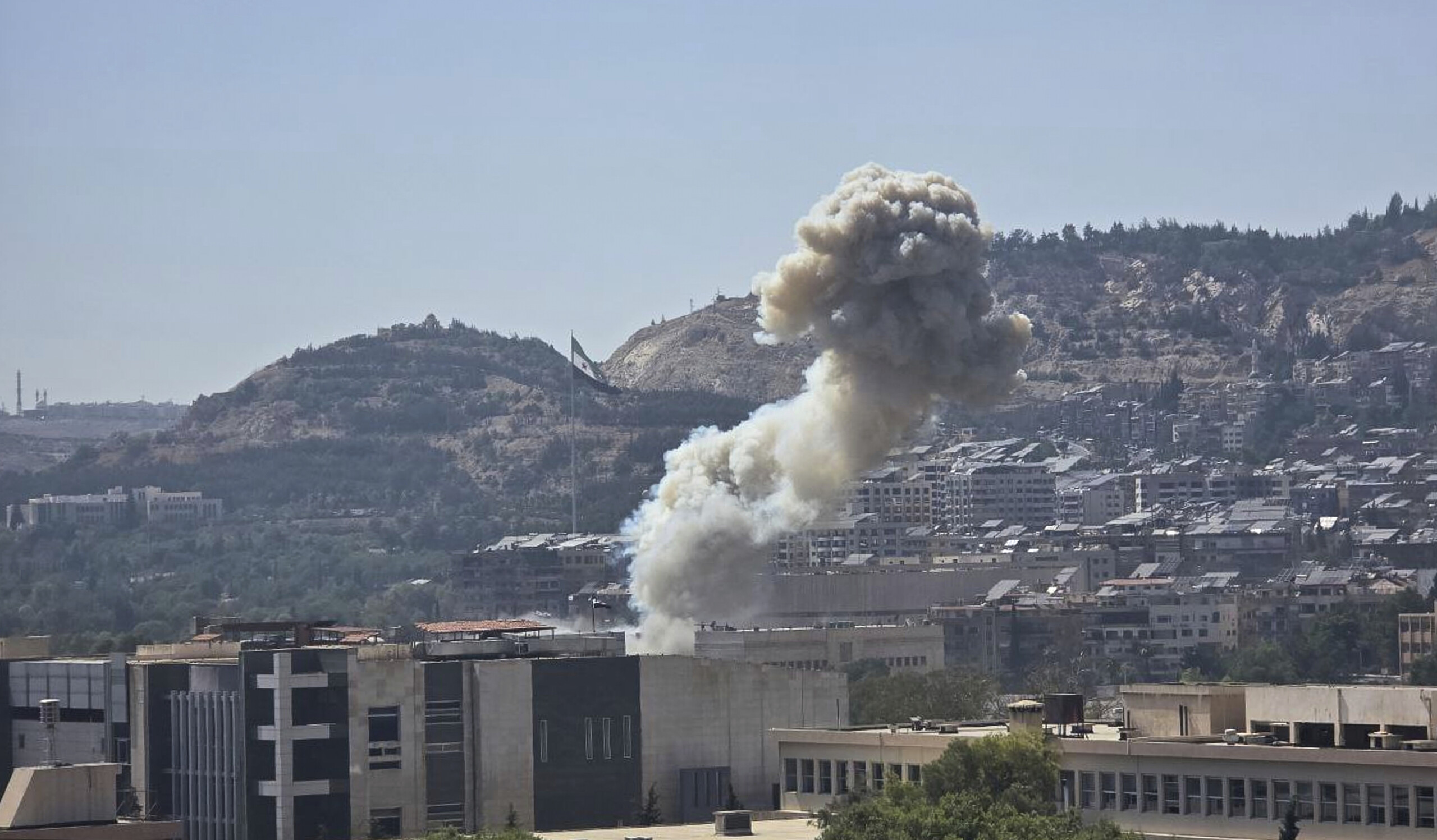 syria second israeli raid on defence headquarters in damascus scaled
