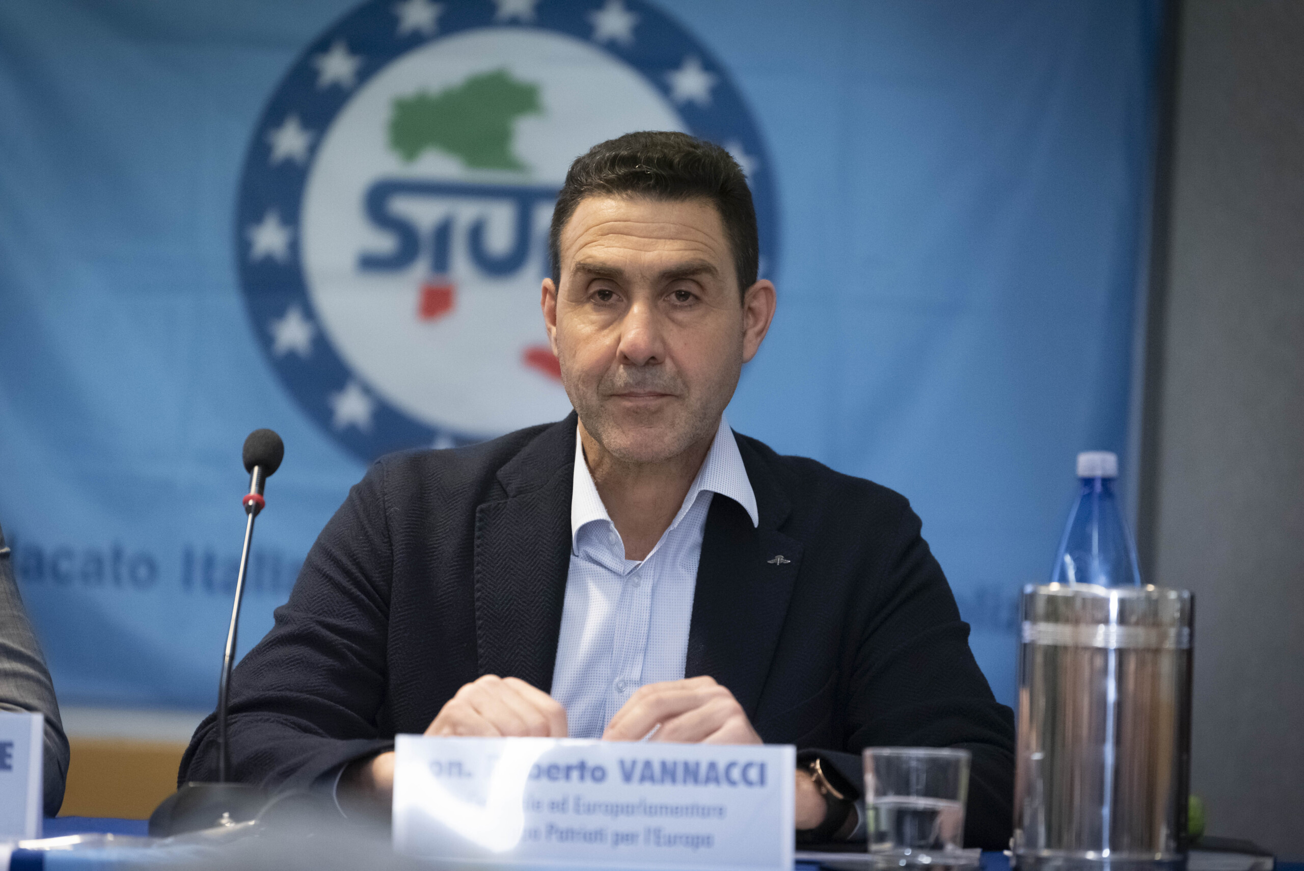open arms vannacci defending the borders of ones homeland cannot be a crime scaled