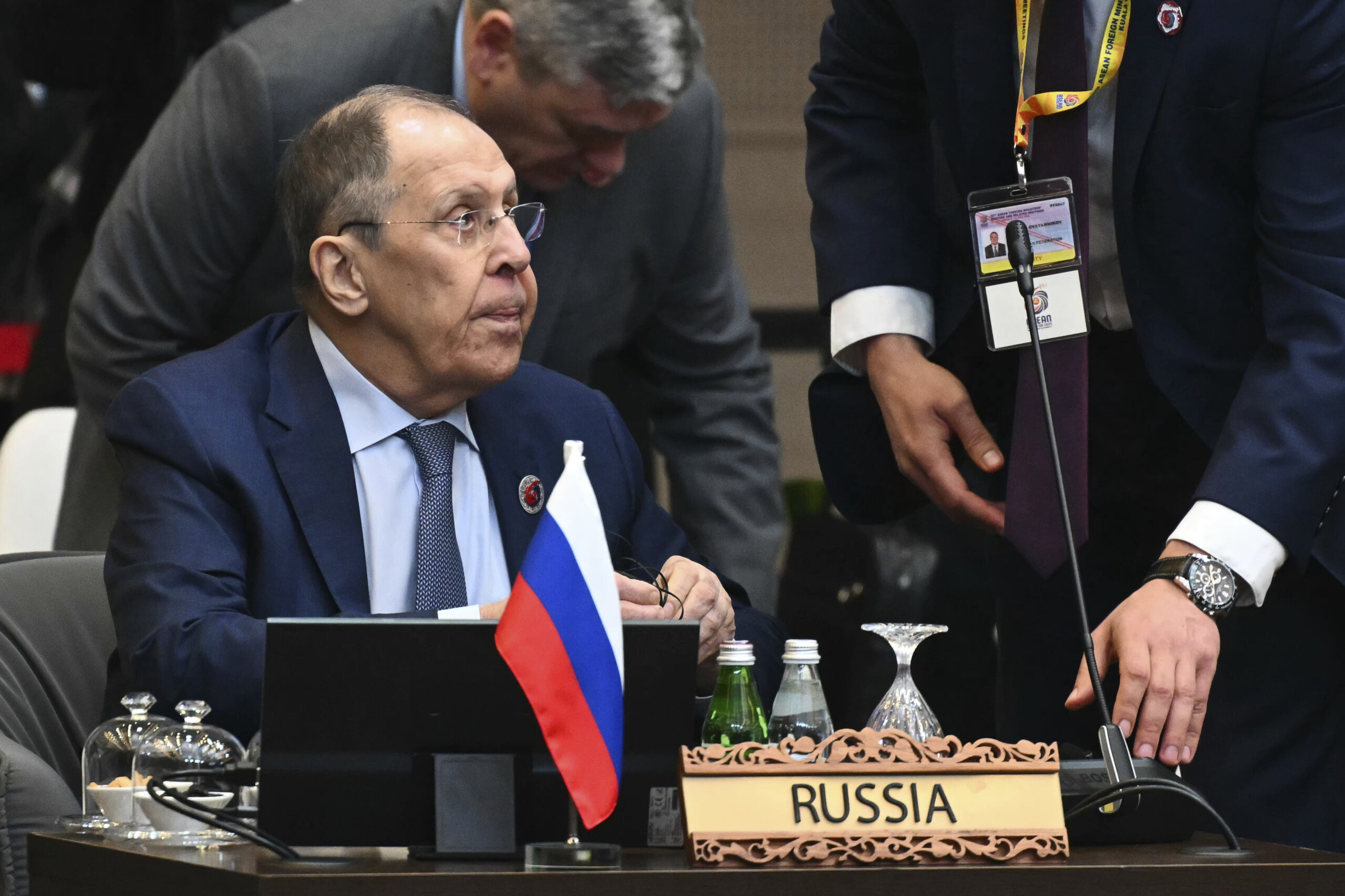 ukraine lavrov italy influenced by neo nazis in kiev over gergiev case scaled