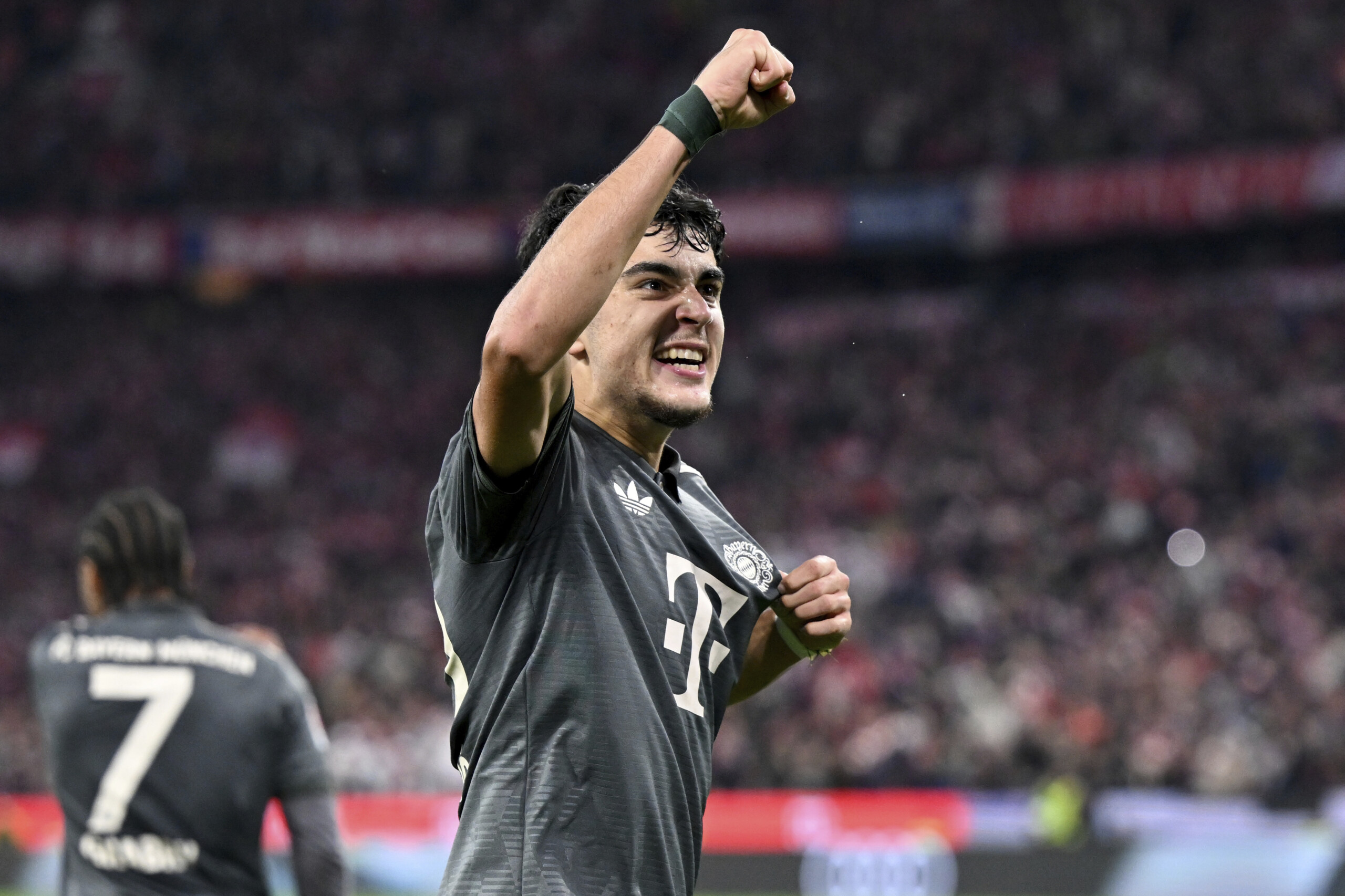 football bayern fracture and long lay off for pavlovic scaled