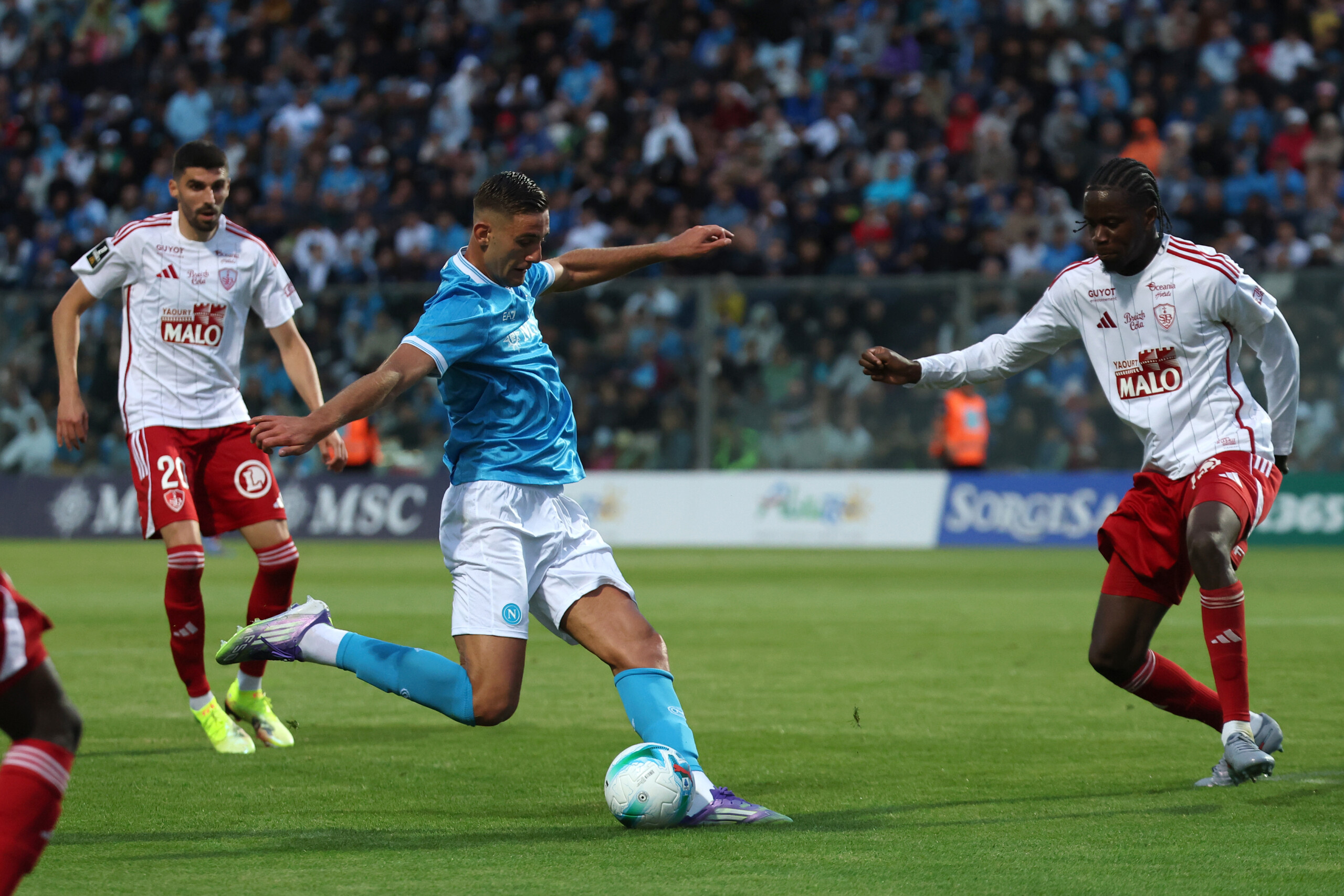 football napoli defeated 1 2 by brest in a pre season friendly scaled