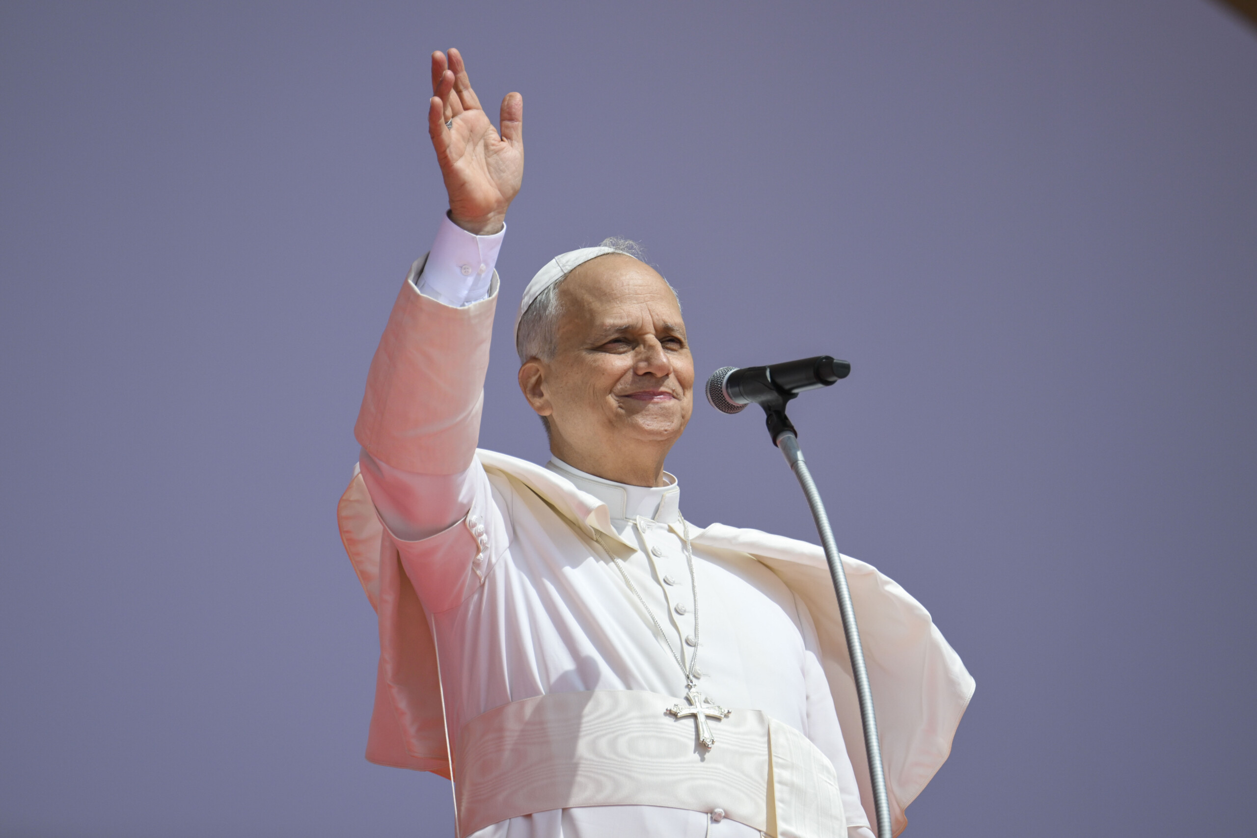 jubilee pope leo xiv visits pilgrim hospitalized at bambin gesu scaled