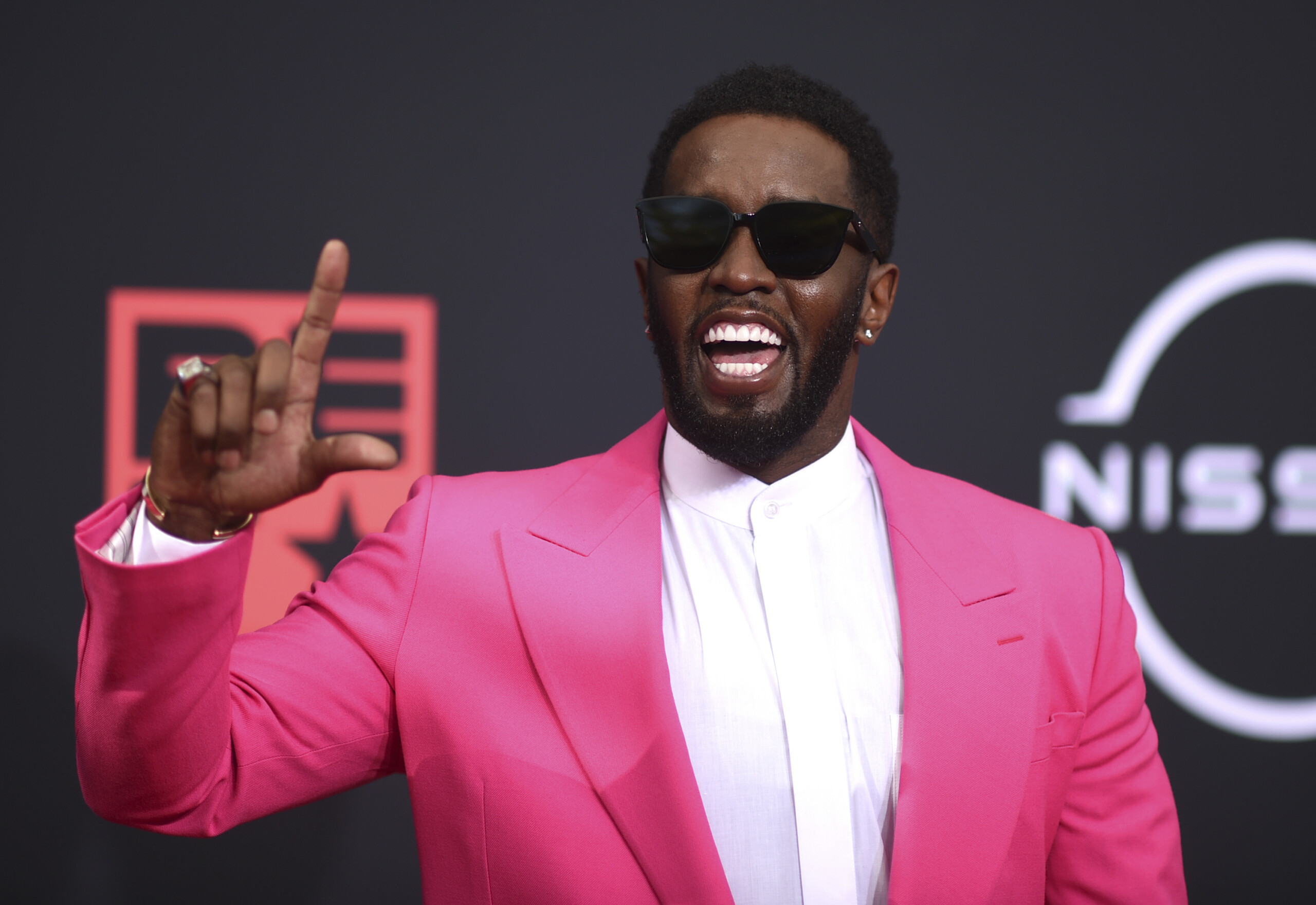 usa sean diddy combs remains in prison awaiting sentencing scaled