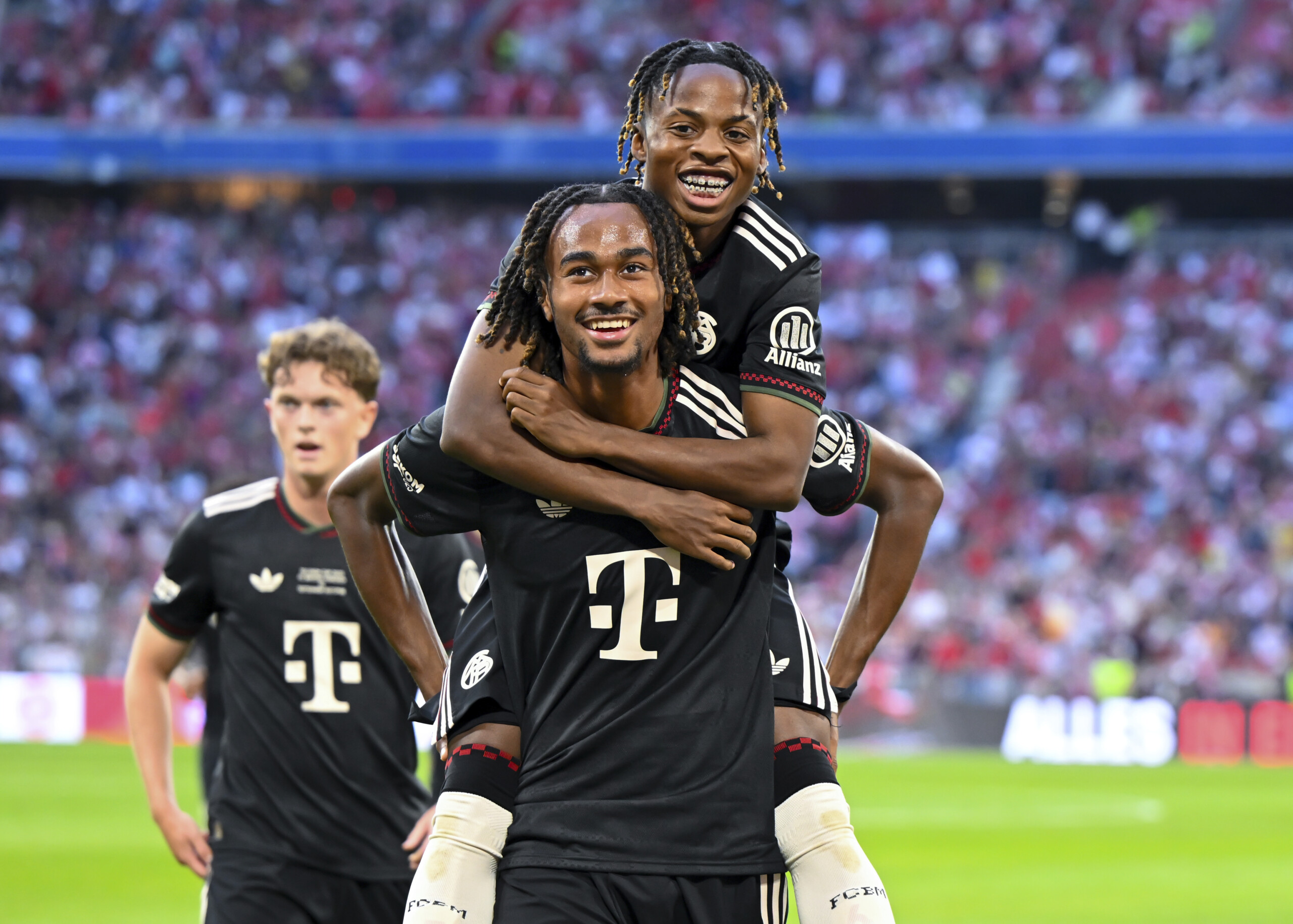 bayern munich crush tottenham 4 0 in friendly match scaled