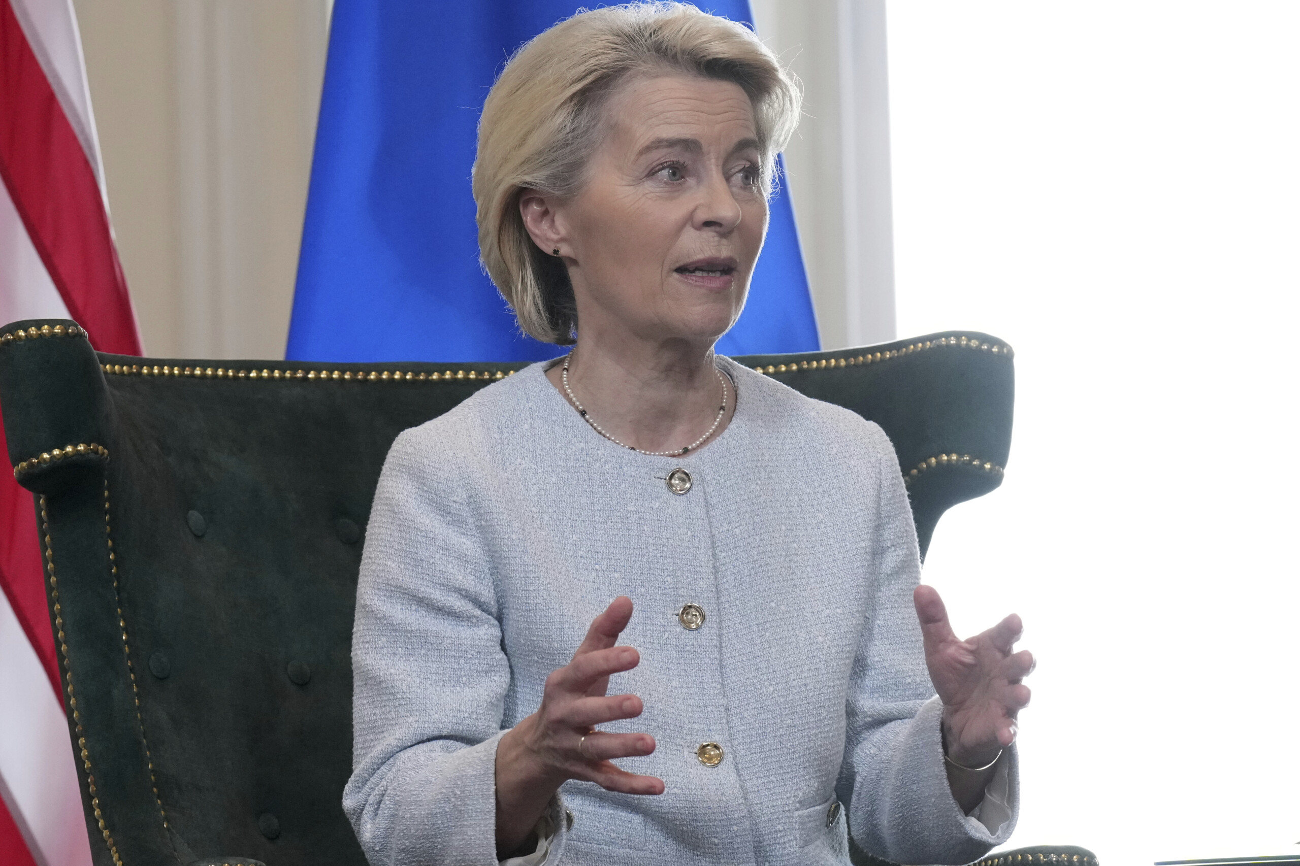 ukraine von der leyen in contact with eu leaders on summit in the uk scaled