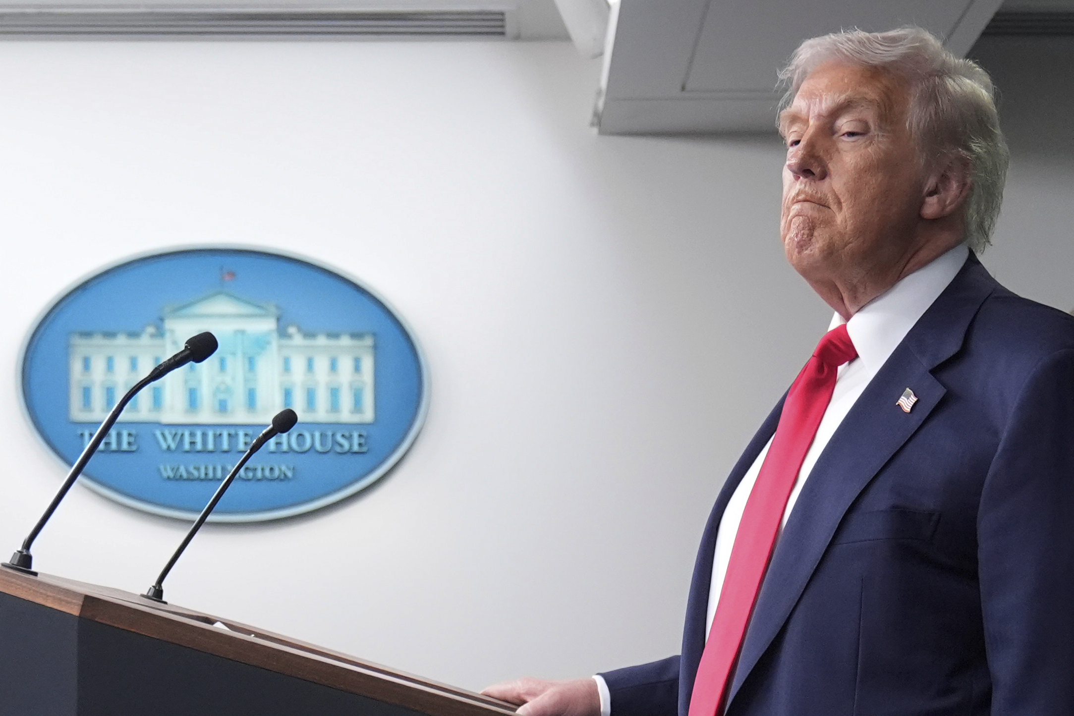 tariffs trump there will be no tariffs on gold