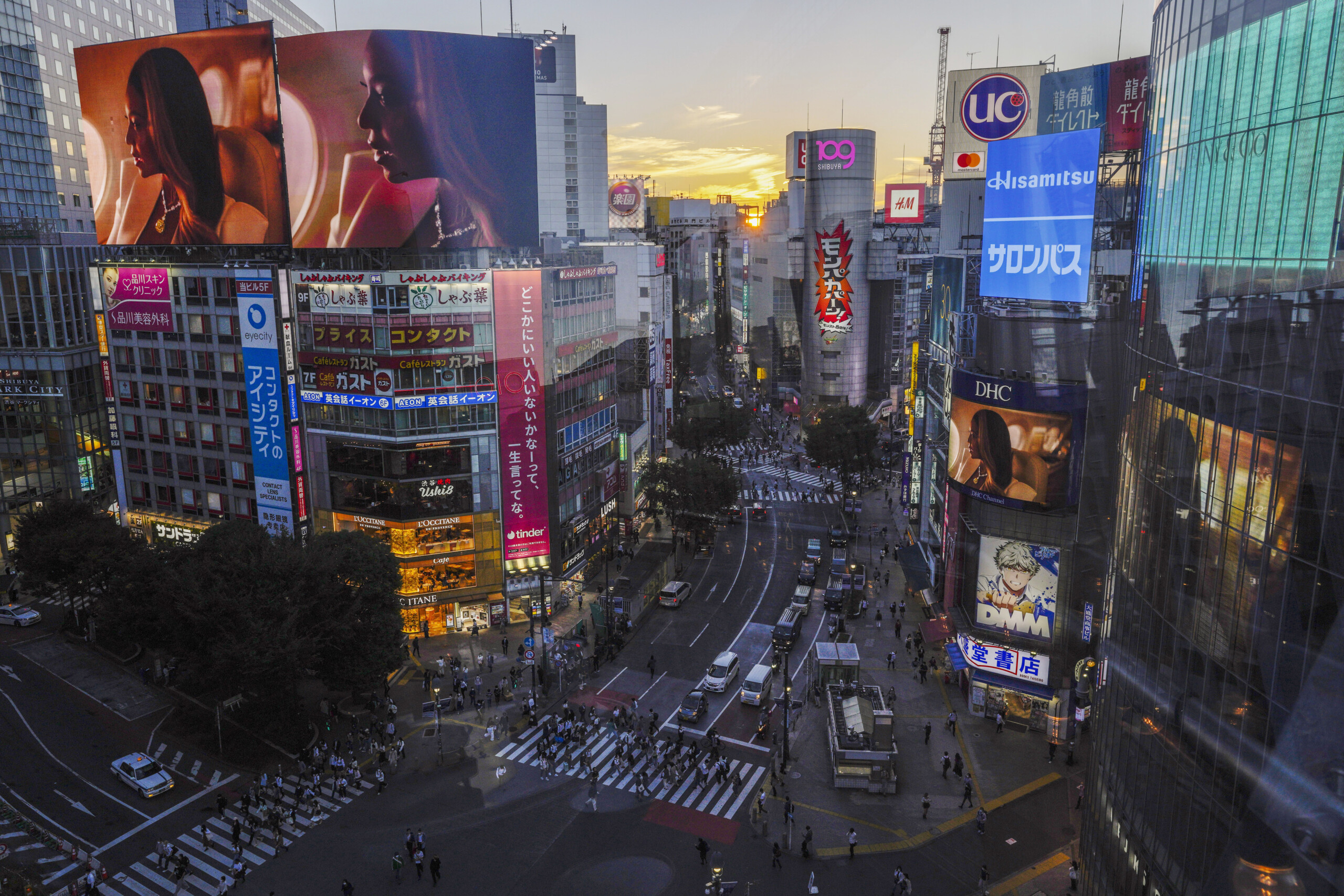japan gdp grows by 0 3 in q2 above expectations scaled