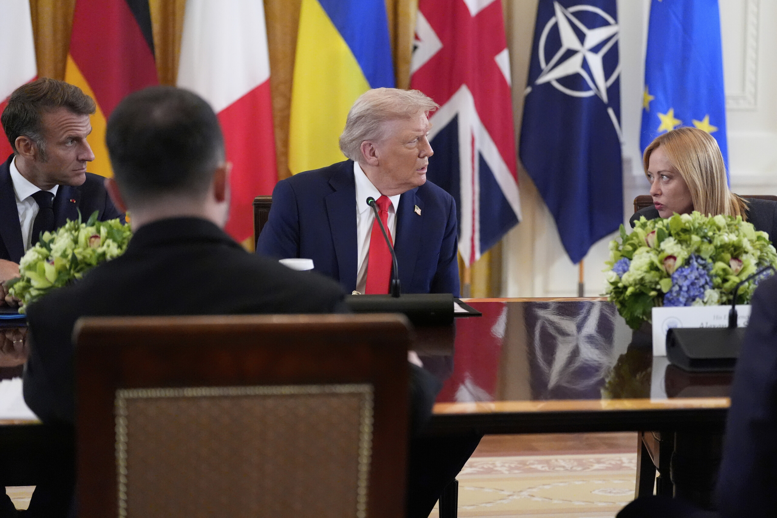 ukraine trump we will try to organise a trilateral meeting and put an end to the war scaled
