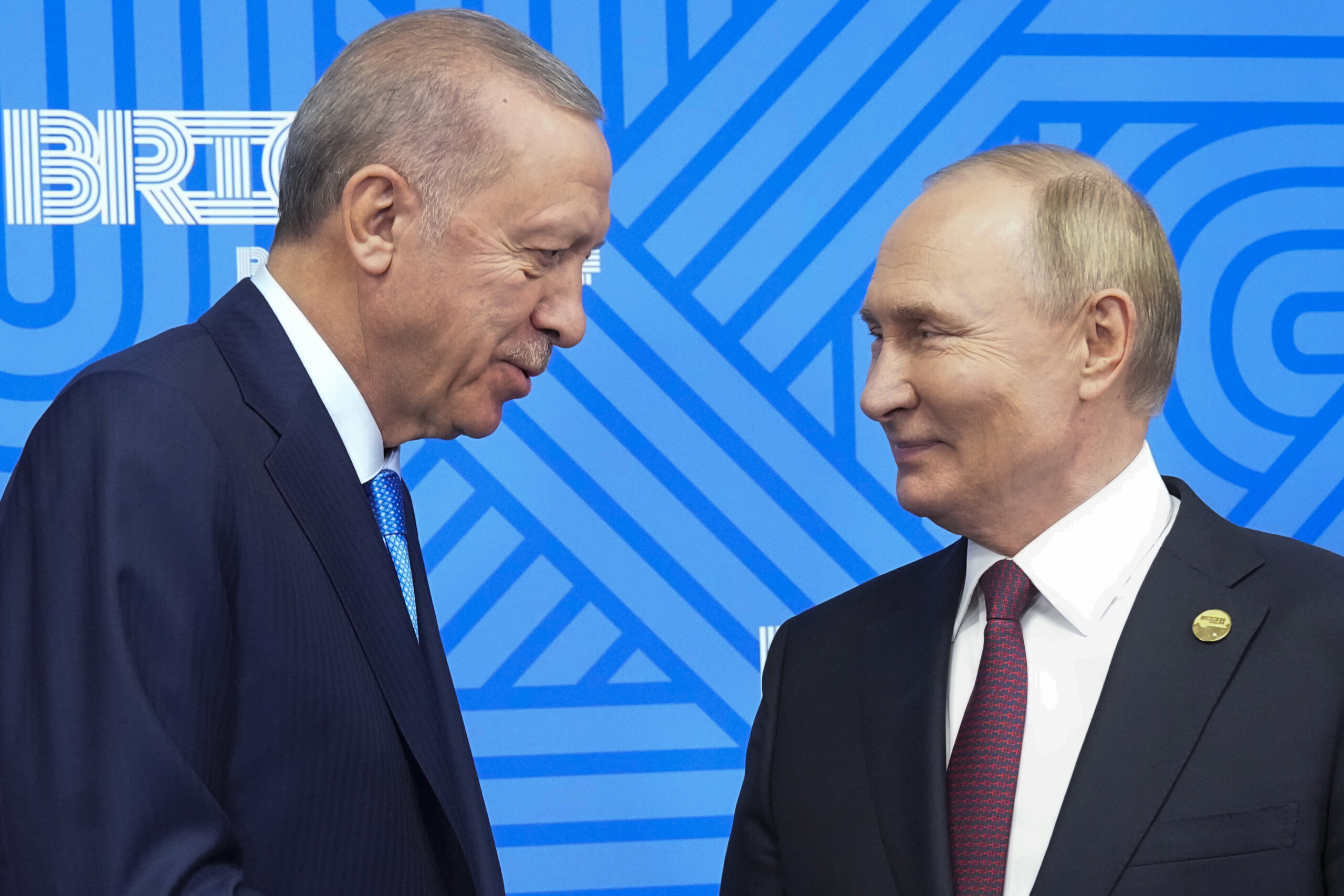 ukraine kremlin putin erdogan phone call latest developments discussed scaled