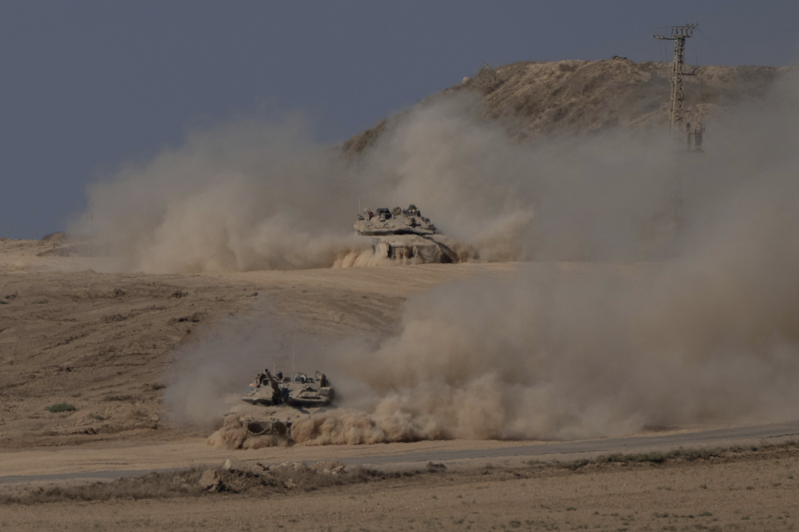 gaza death toll from israeli attacks since dawn rises to 40 scaled