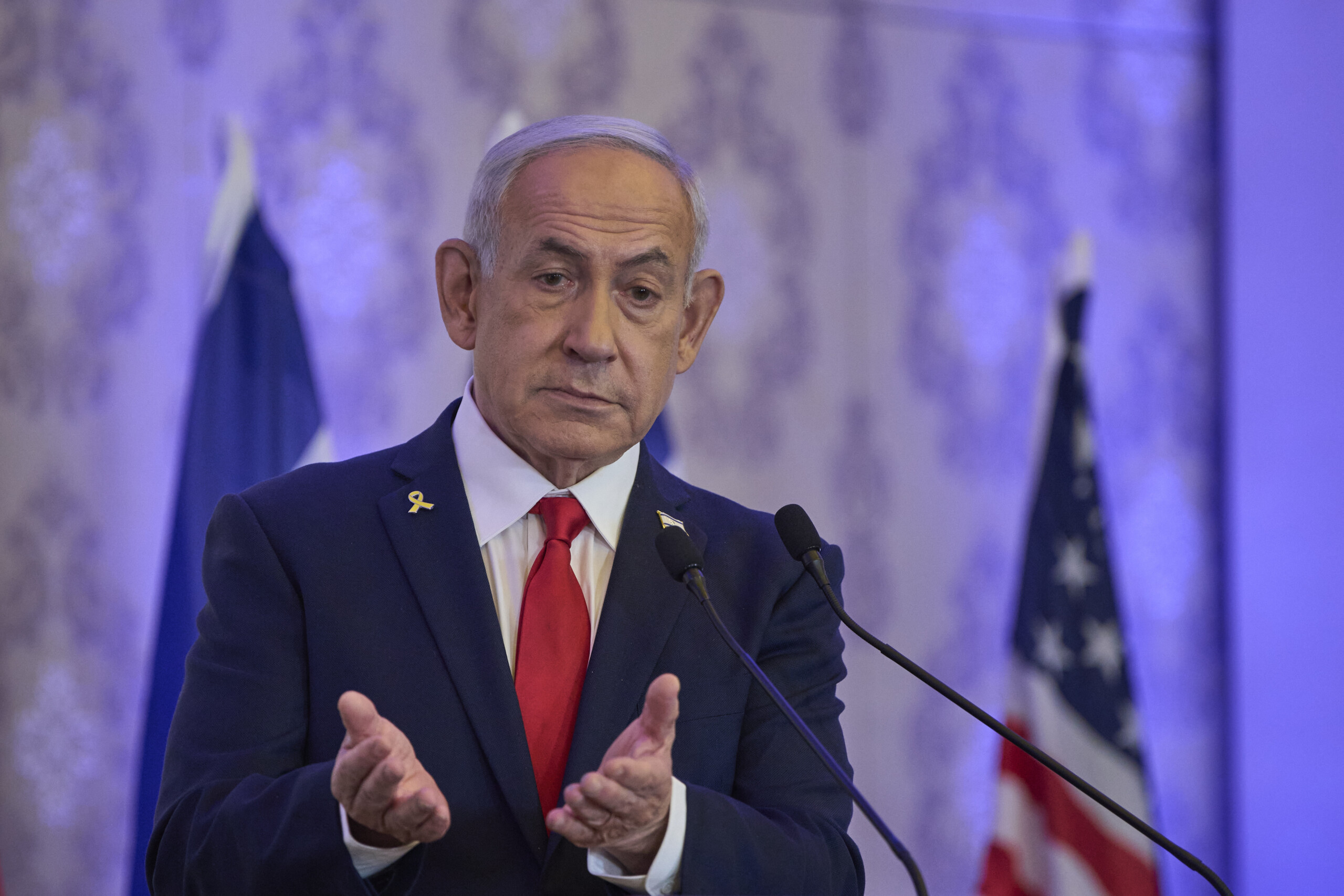 middle east survey shows 62 of israelis believe their government has lost the trust of the country scaled