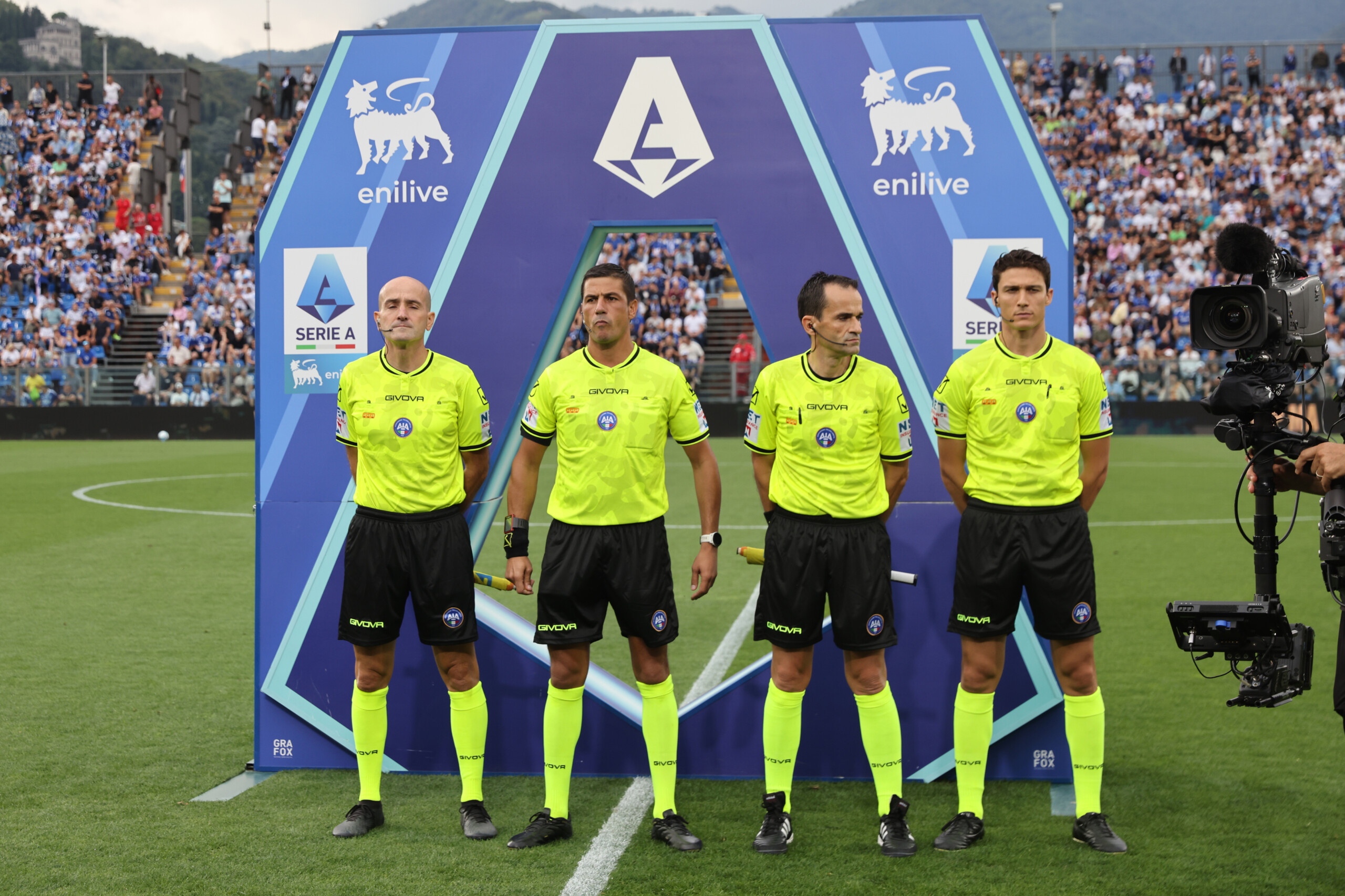 serie a first announcement in como lazio referee announces goal cancellation scaled
