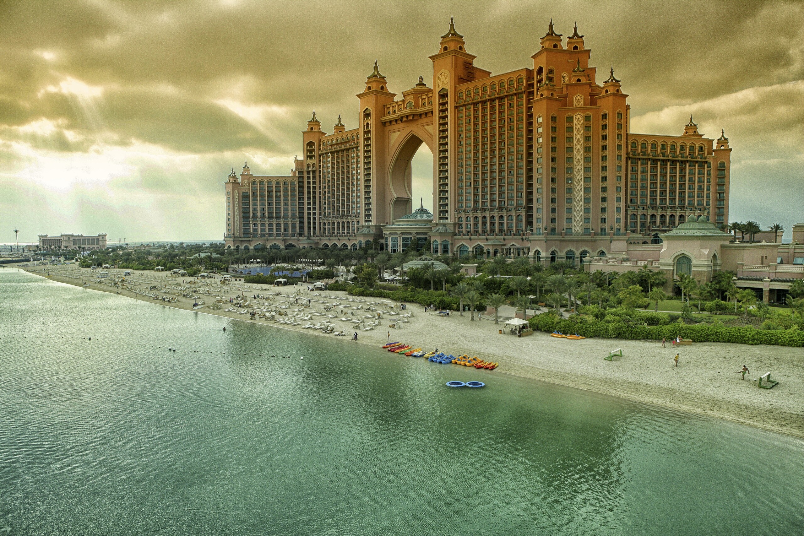 federalberghi over 15000 hotels join class action against booking com scaled