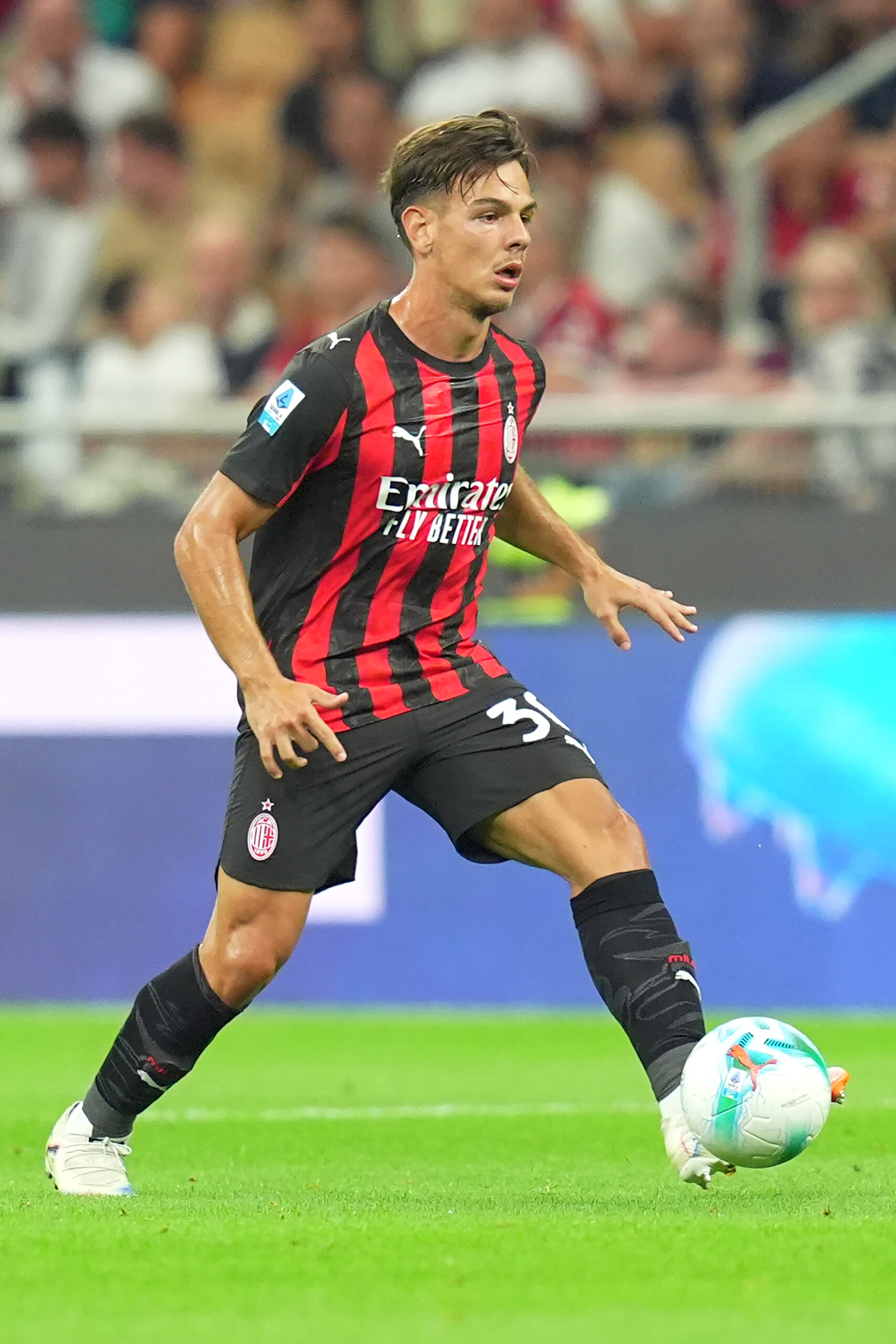 football milan jashari suffers fibula injury long lay off feared scaled
